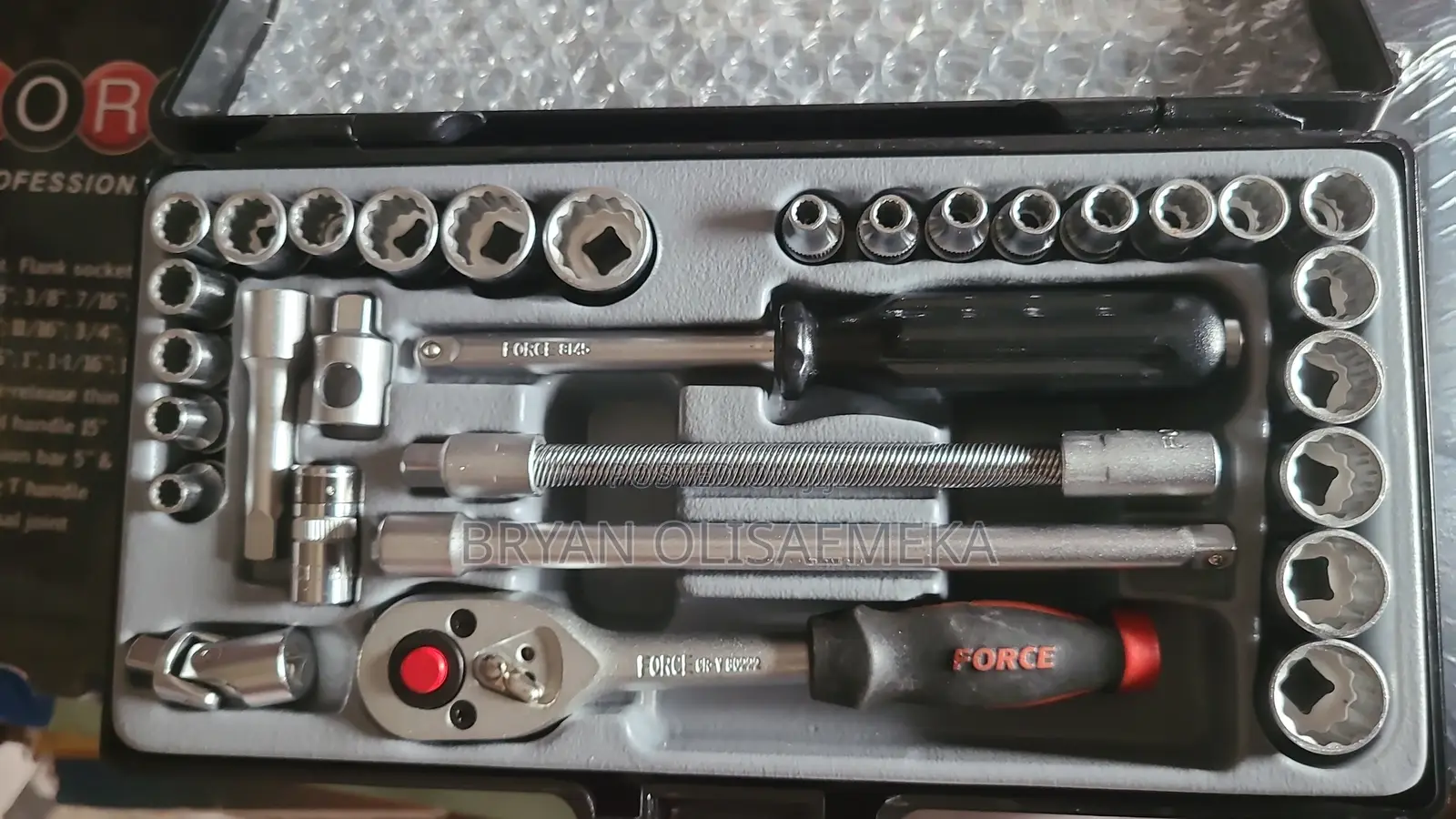 1/4" Drive Socket Set (Inches and Metric) 12pts