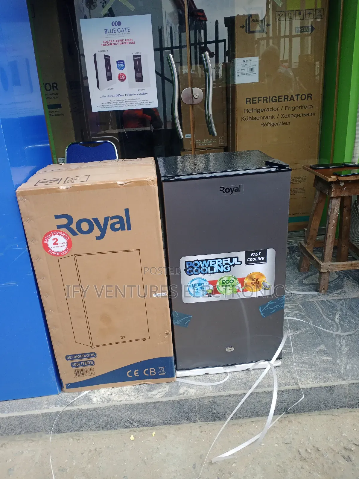105 Liters Royal Table Top Refrigerator, Black Color