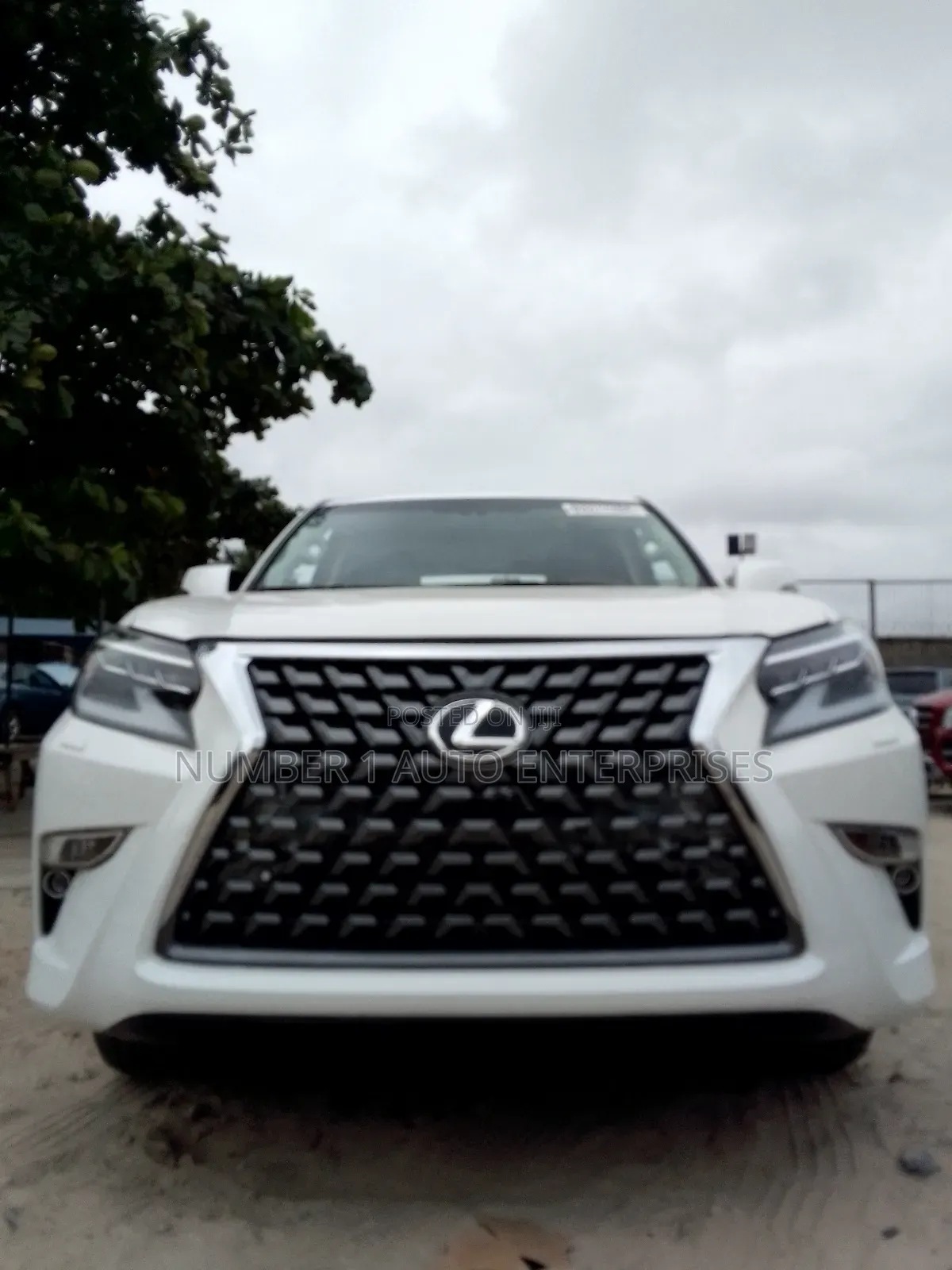 Lexus GX 460 Luxury 2016 White