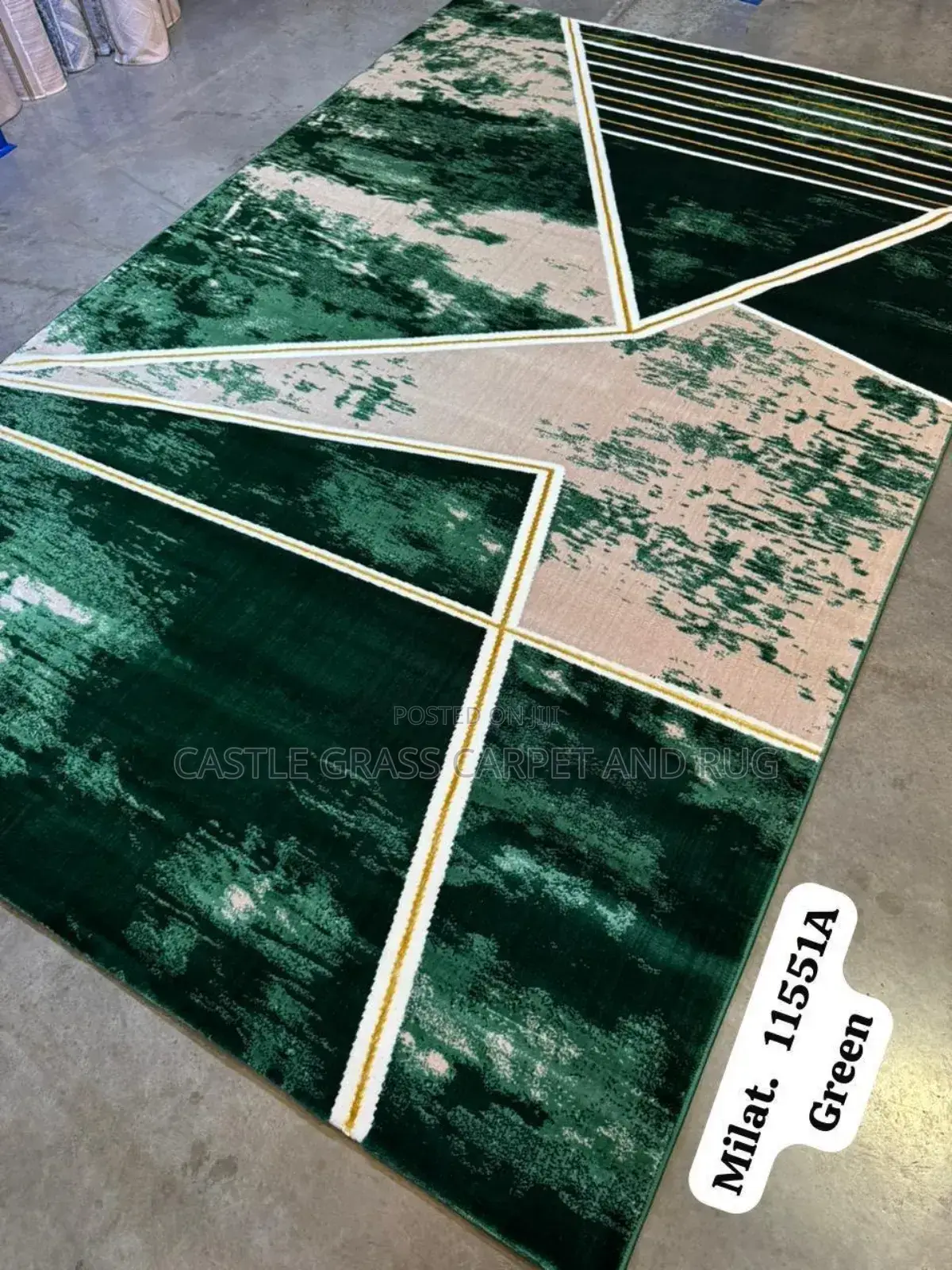 Center Rug Available in Difference Size's
