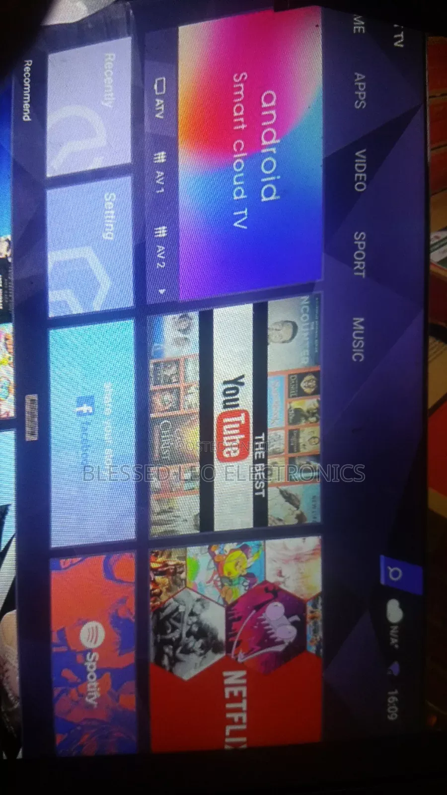 Lg 50inches With Building Showcasing Apps