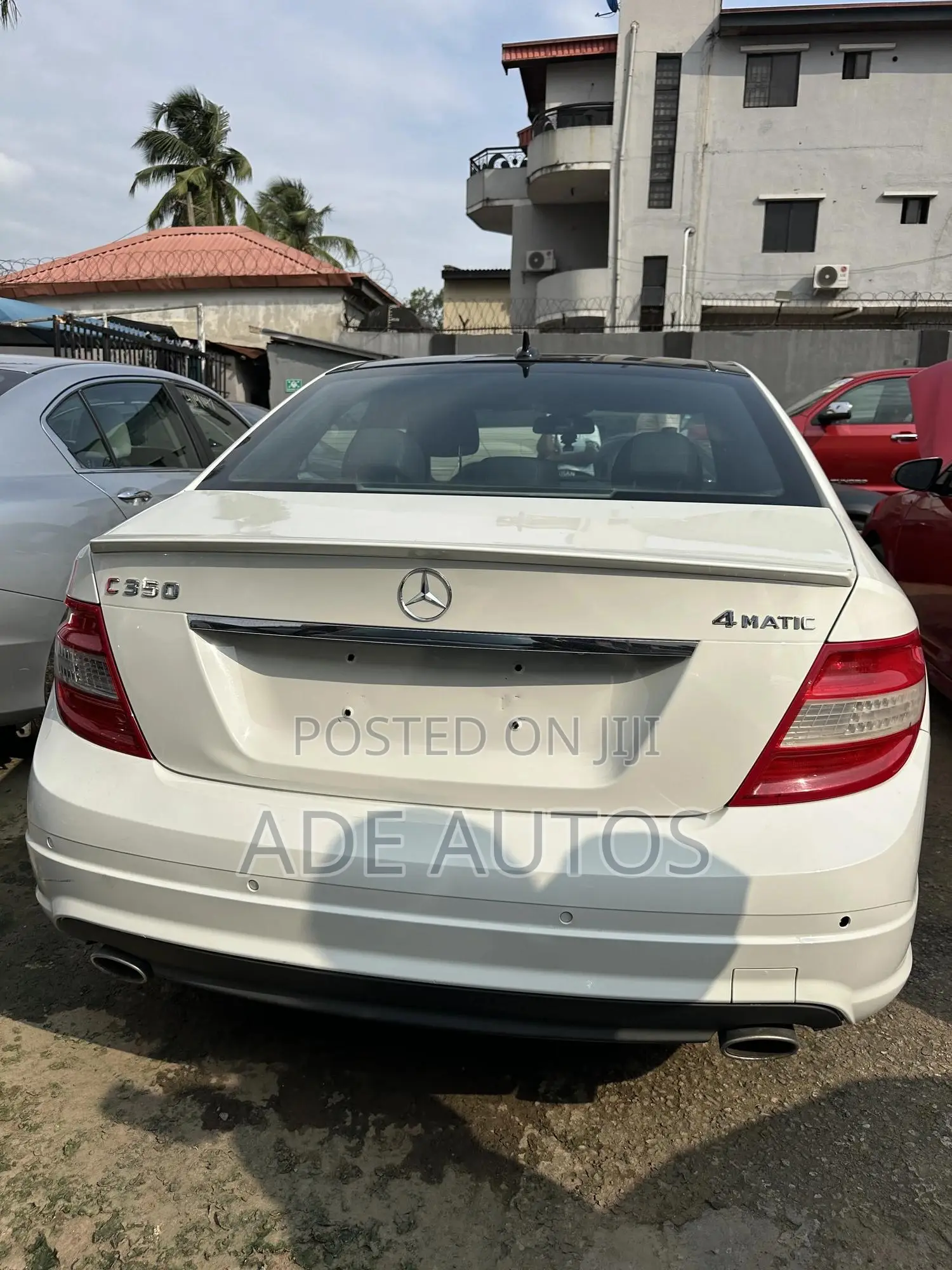 Mercedes-Benz C300 Luxury 4Matic Sedan AWD (3.0L 6cyl 7A) 2011 White
