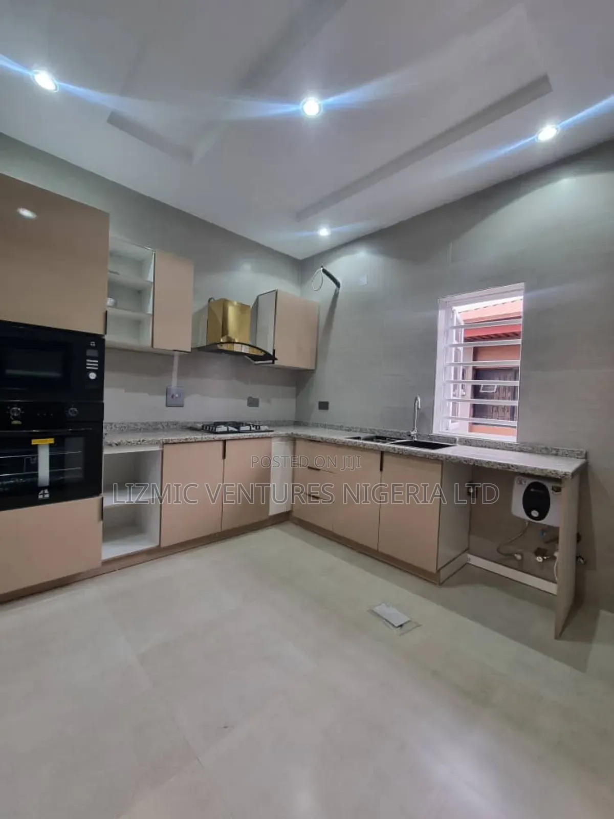 Furnished 3bdrm Apartment in Ikeja, Awolowo Way for sale