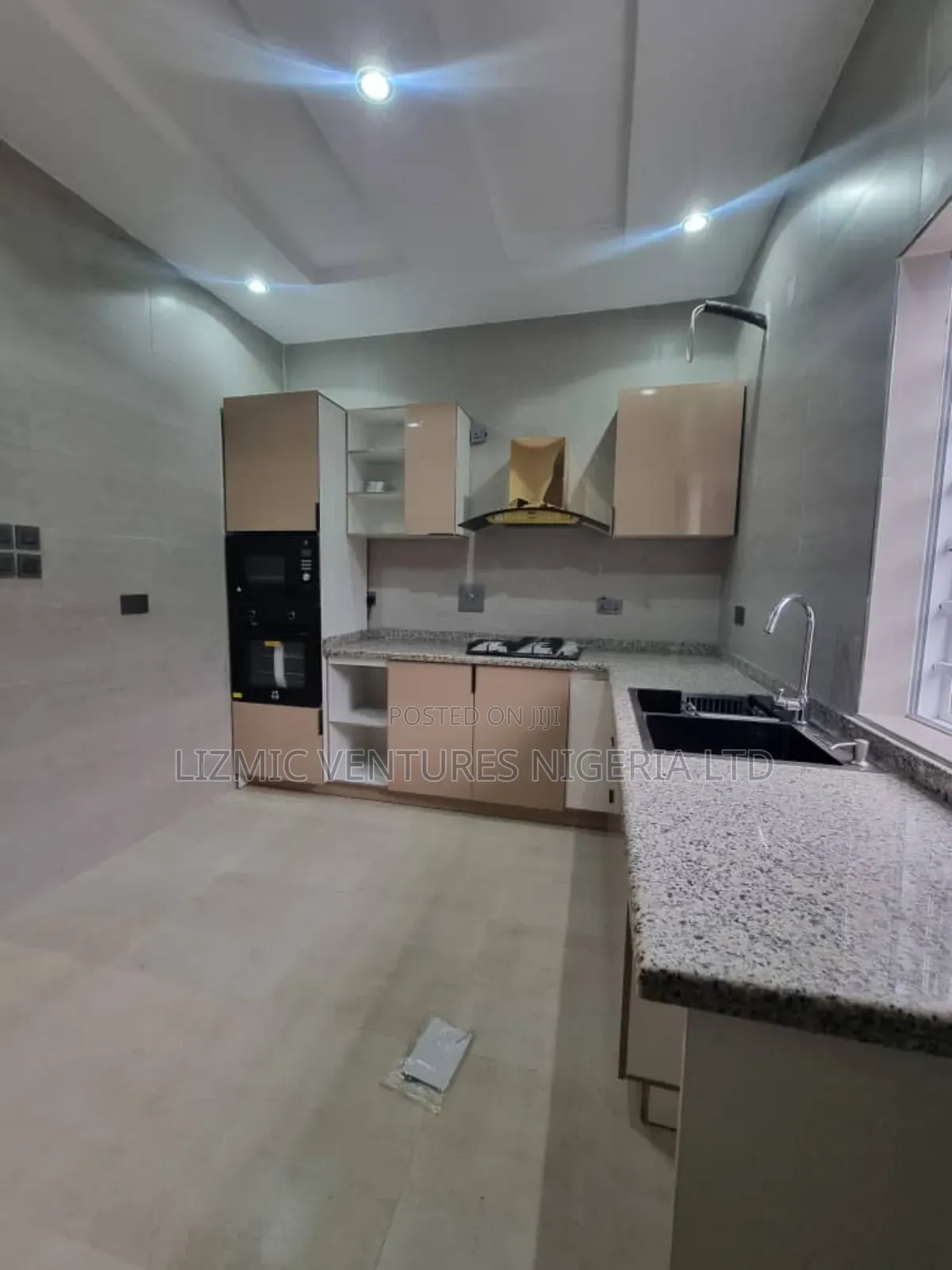 Furnished 3bdrm Apartment in Ikeja, Awolowo Way for sale