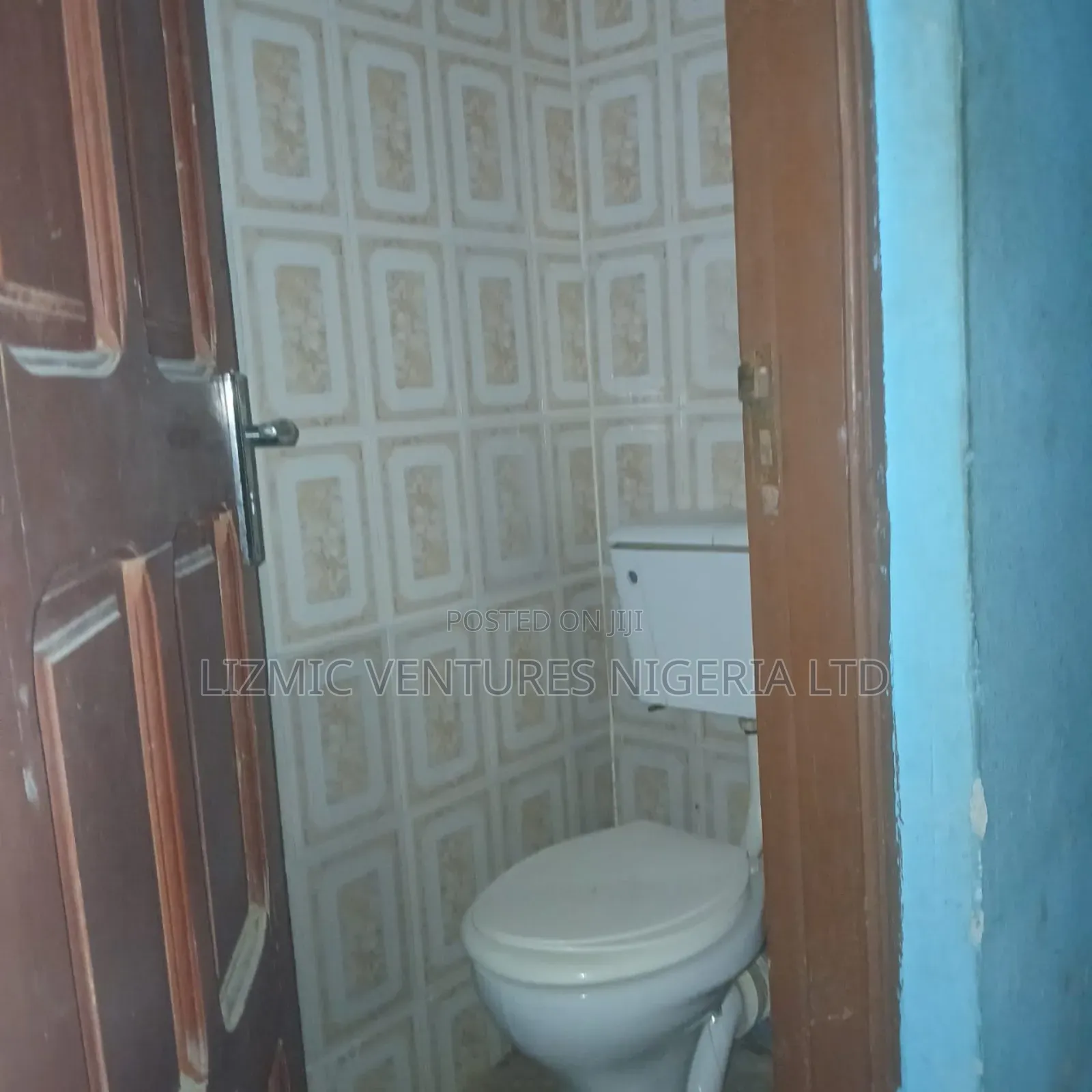 3bdrm Apartment in Agric Road, Igando / Ikotun/Igando for rent