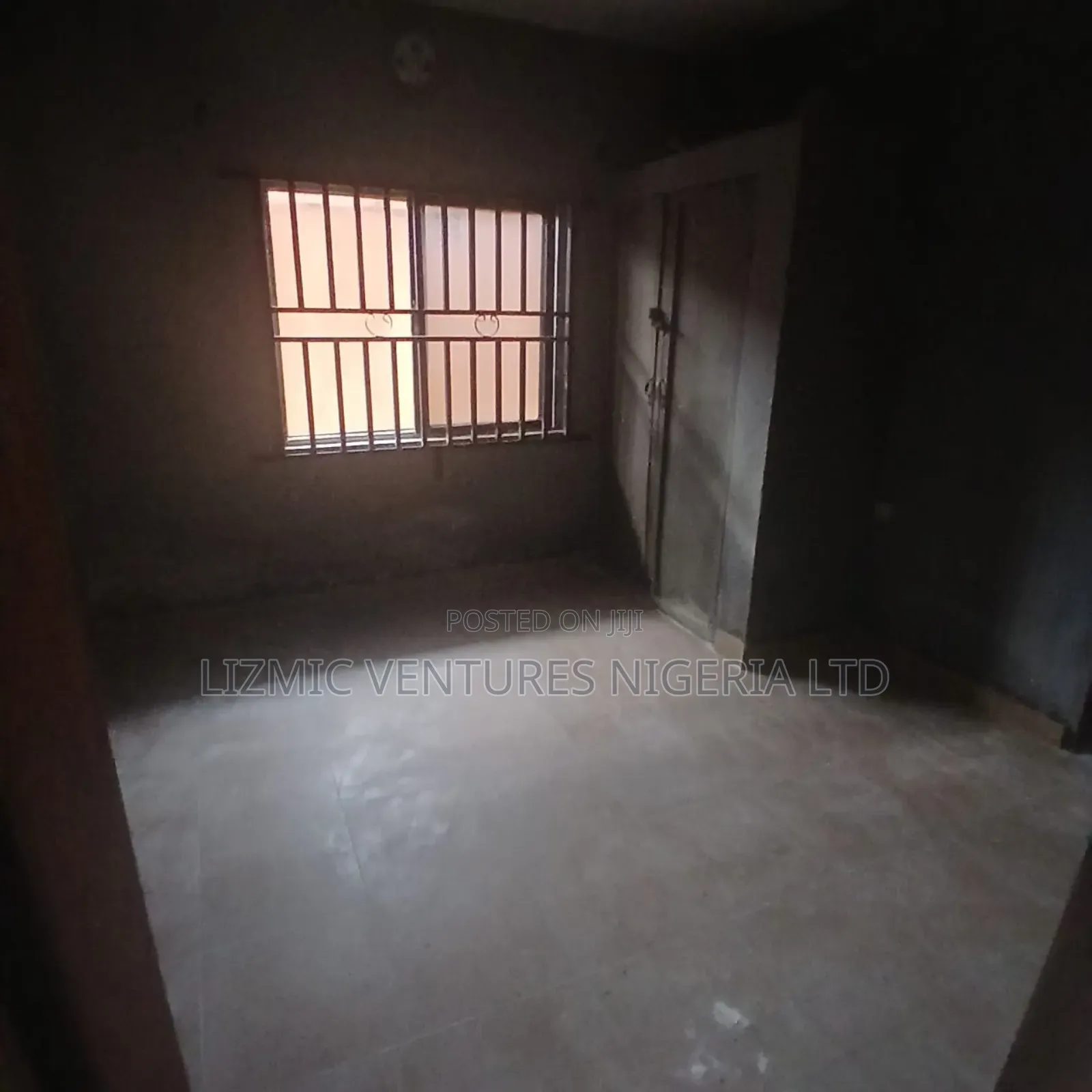 3bdrm Apartment in Agric Road, Igando / Ikotun/Igando for rent