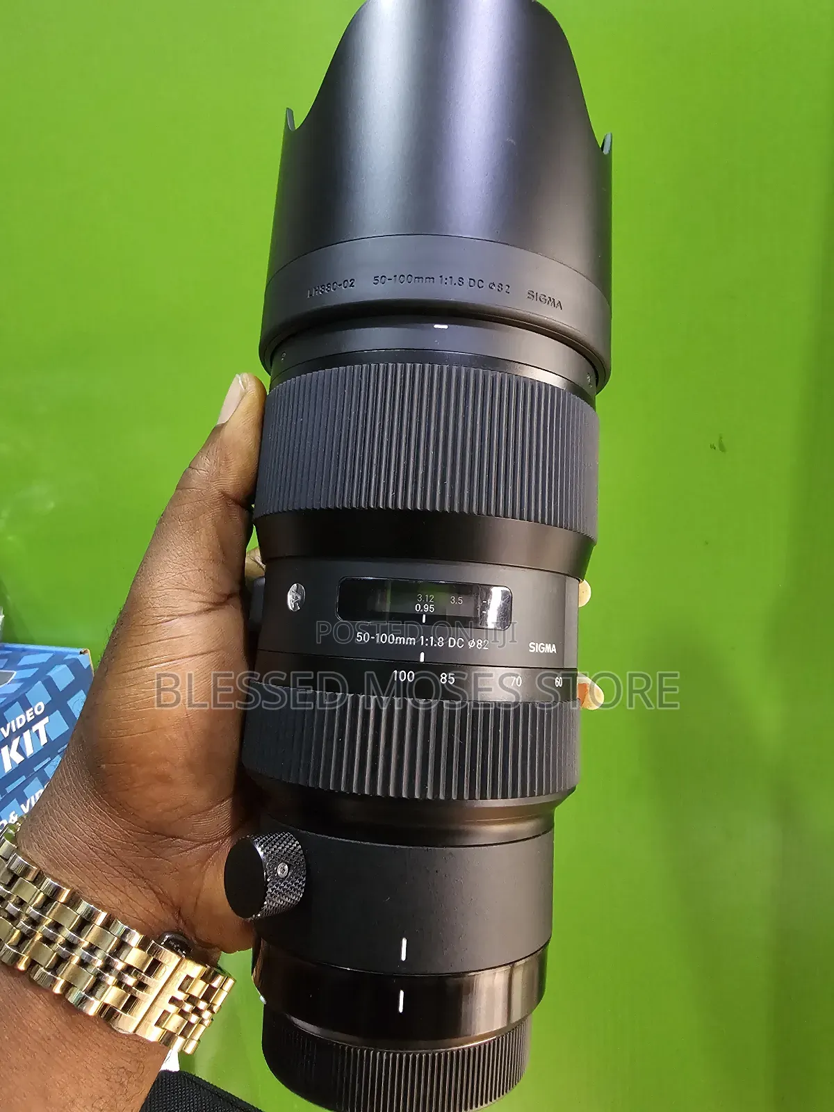Sigma Lens for Canon (50-100 F1.8 )