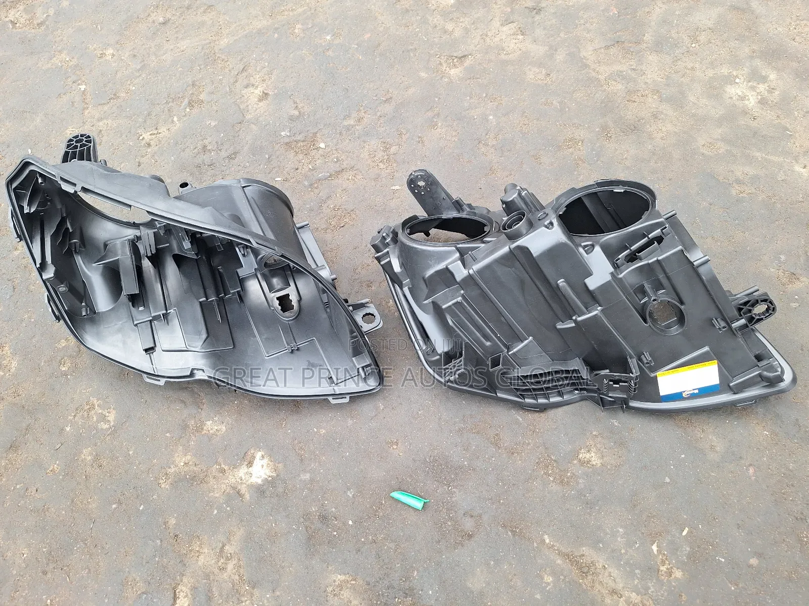 Head Light Housing Glk350