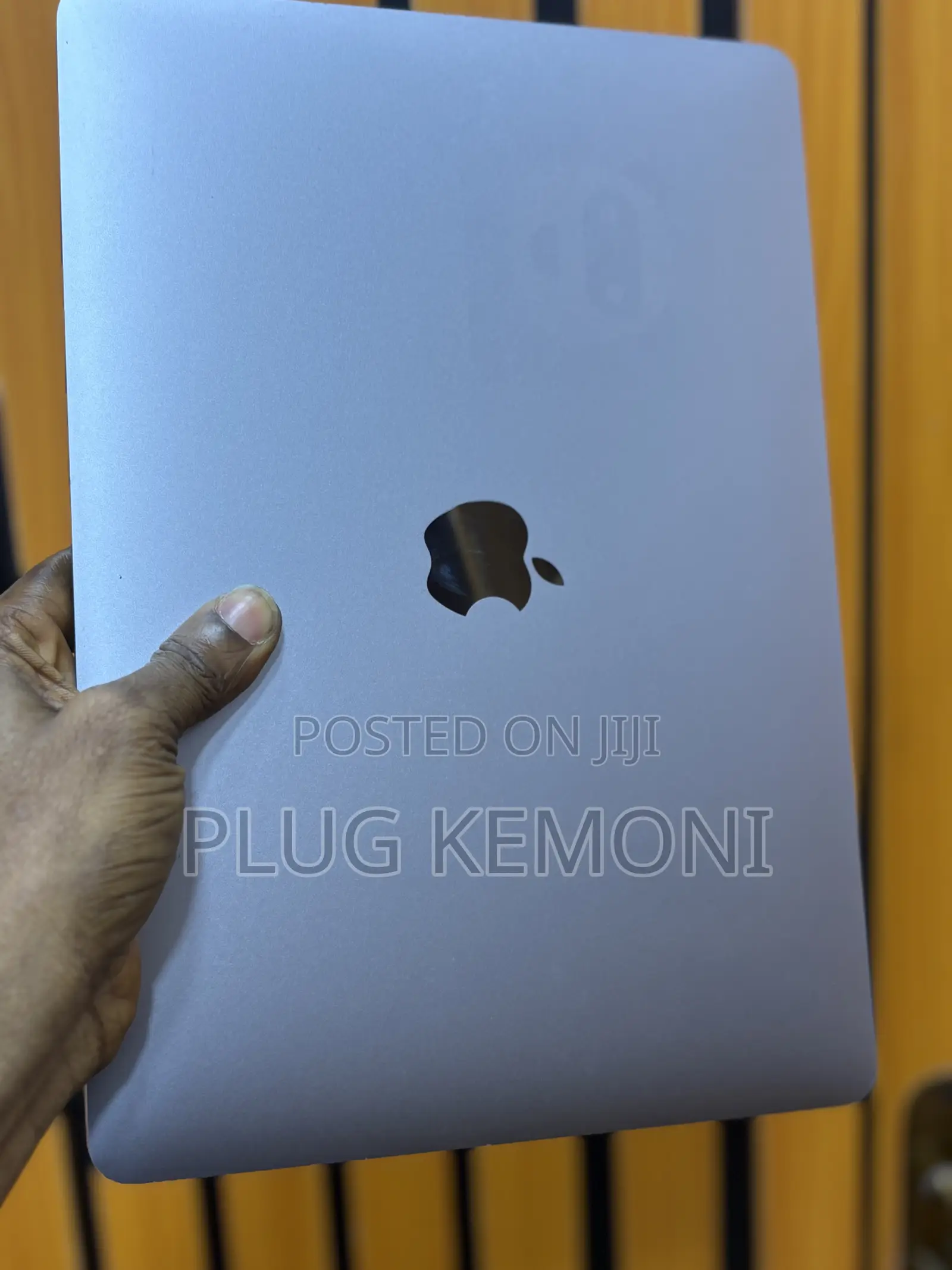 Laptop Apple MacBook Pro 2021 M1 8GB Intel Core I5 SSD 256GB