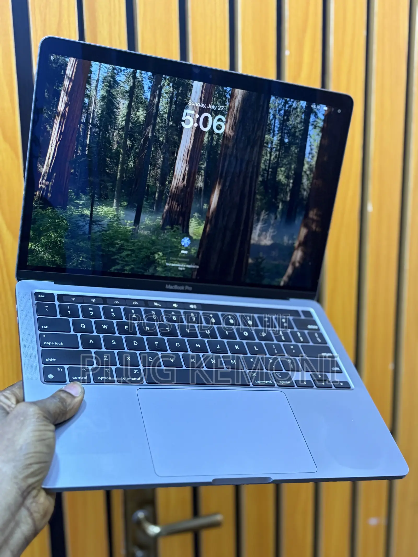Laptop Apple MacBook Pro 2021 M1 8GB Intel Core I5 SSD 256GB