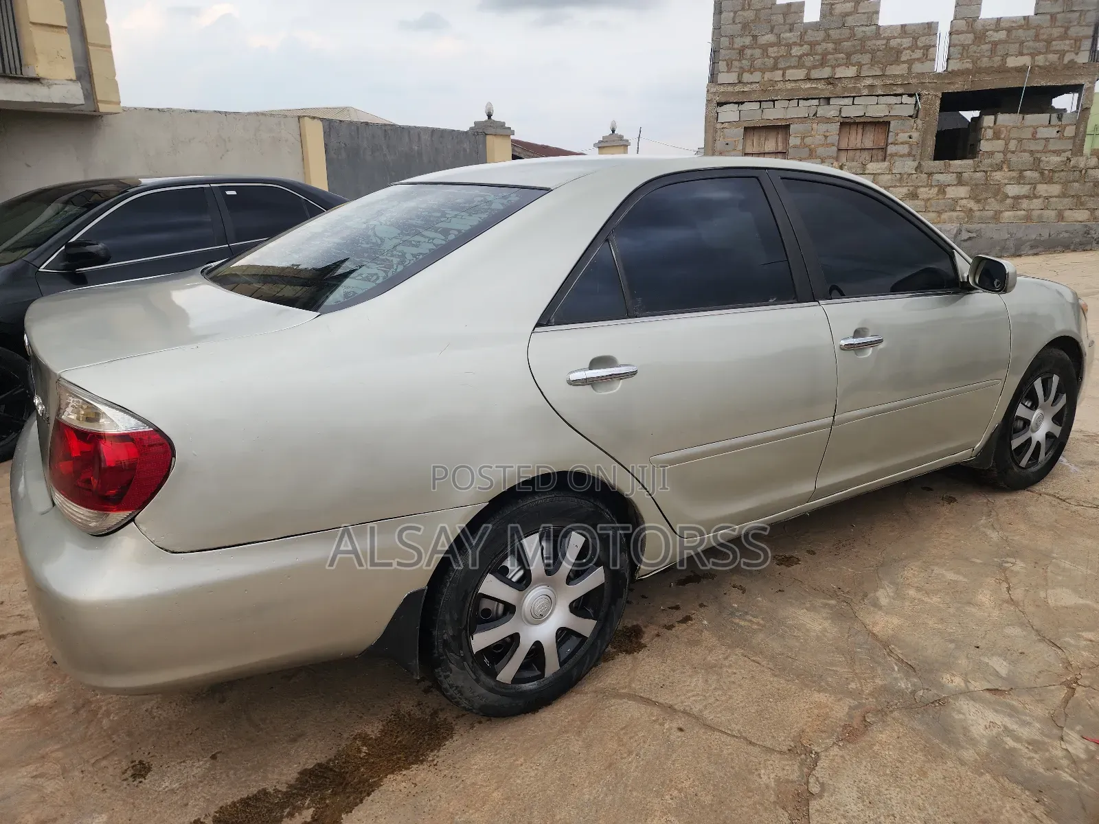 Toyota Camry LE 4dr Sedan (2.4L 4cyl 5A) 2005 Silver