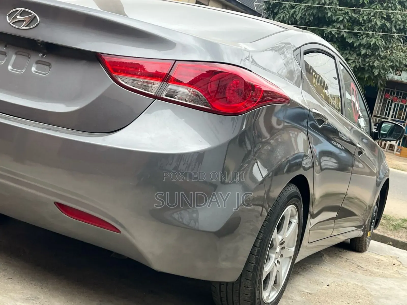 Hyundai Elantra GLS 2011 Silver