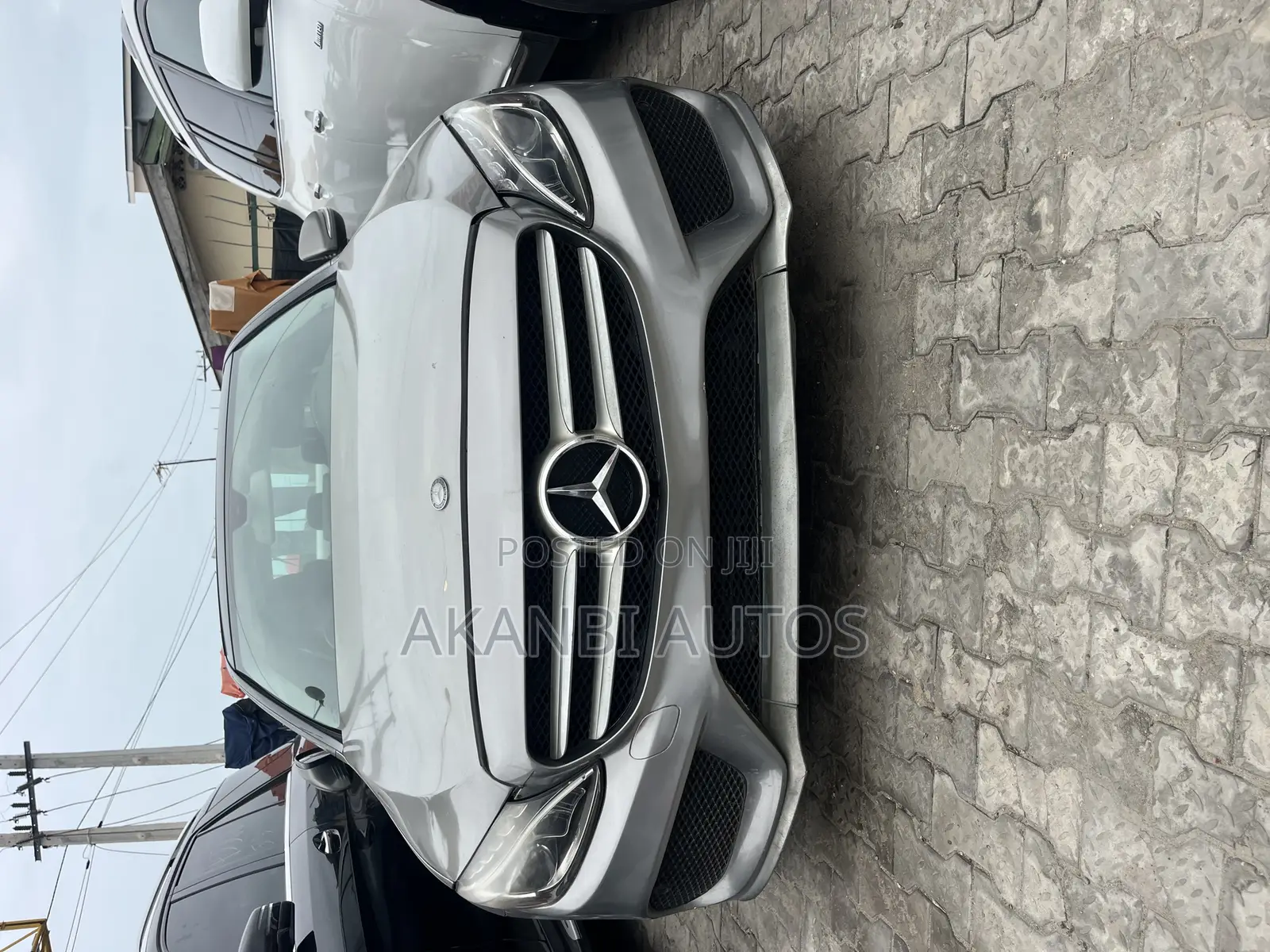 Mercedes-Benz C300 Luxury 4matic Sedan AWD (2.0L 4cyl 7A) 2017 White