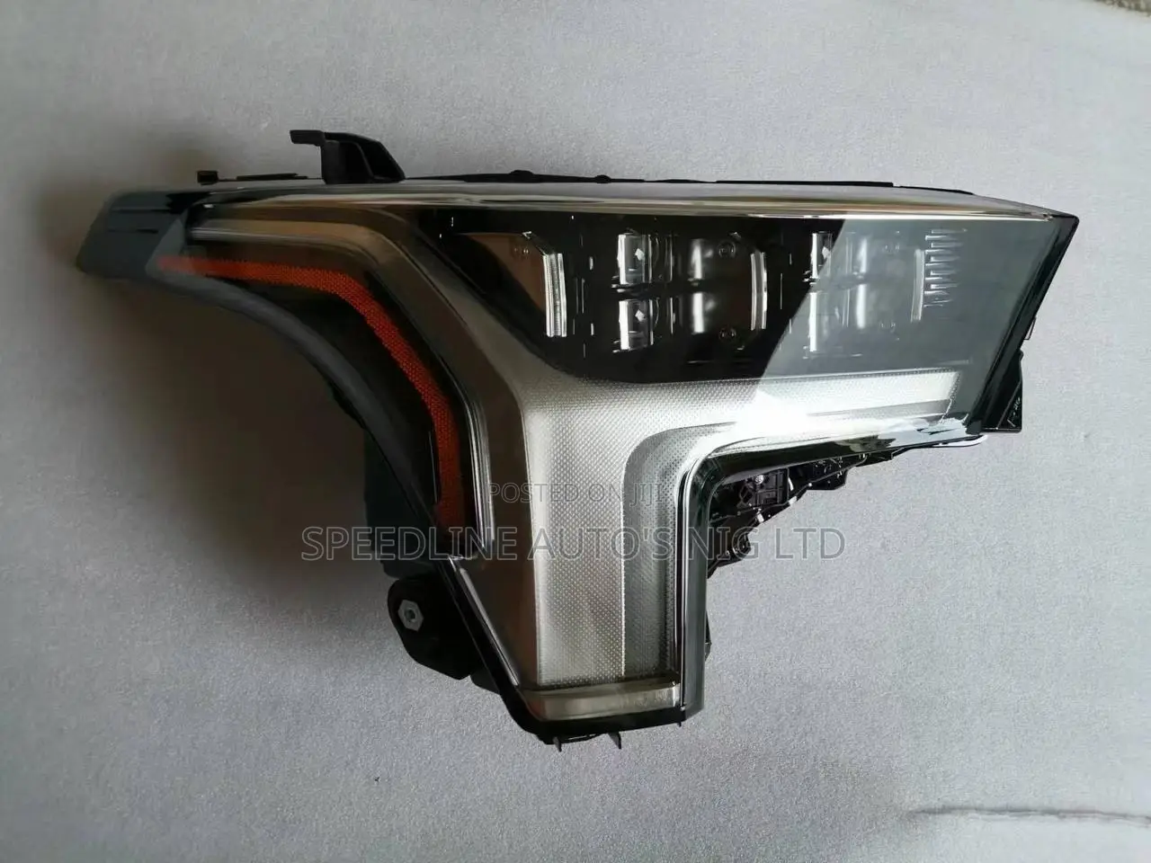 Complete Set Of Head Lamps Tundra 2024 Model