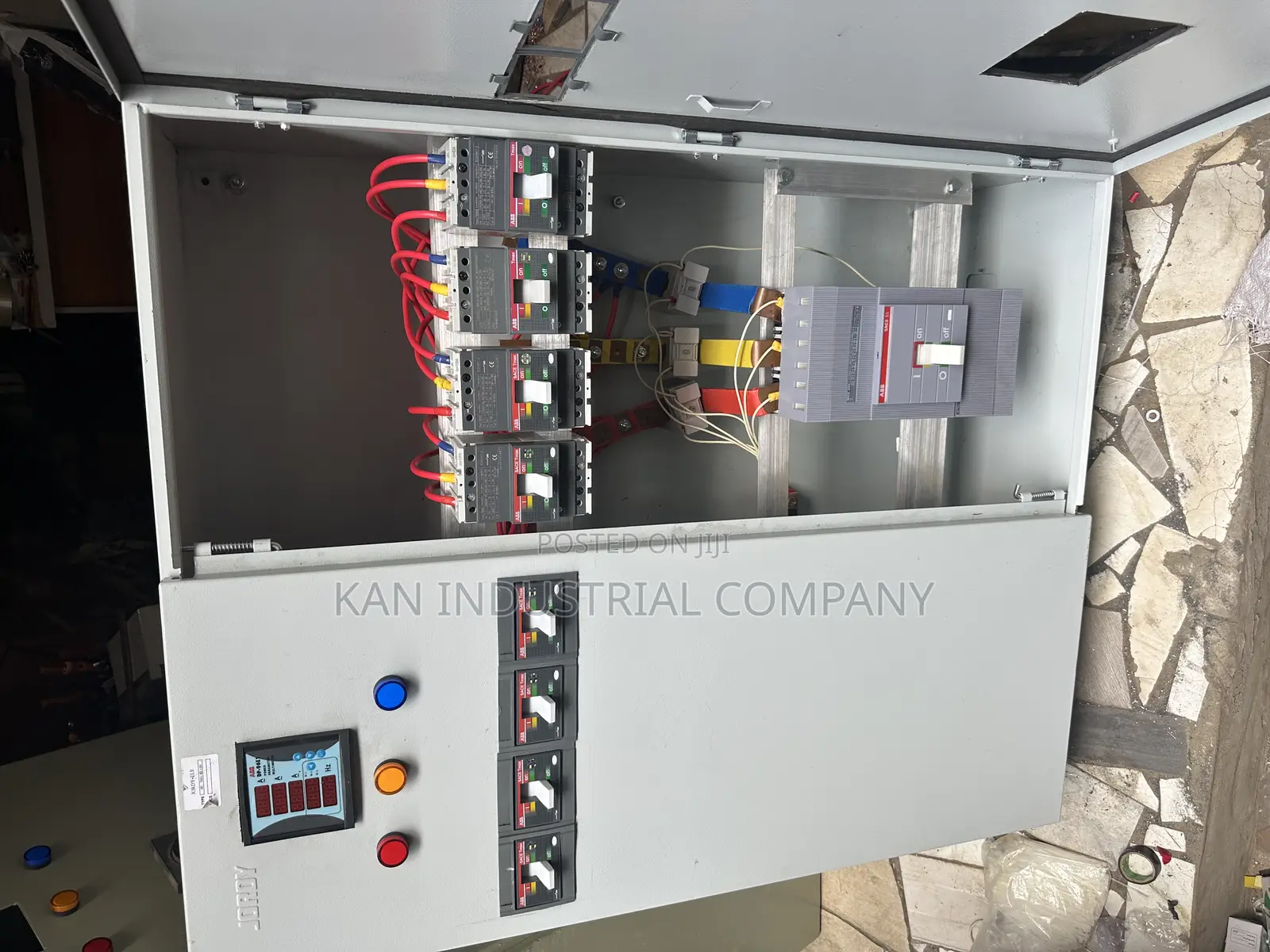 8ways Panel With 400amps Main
