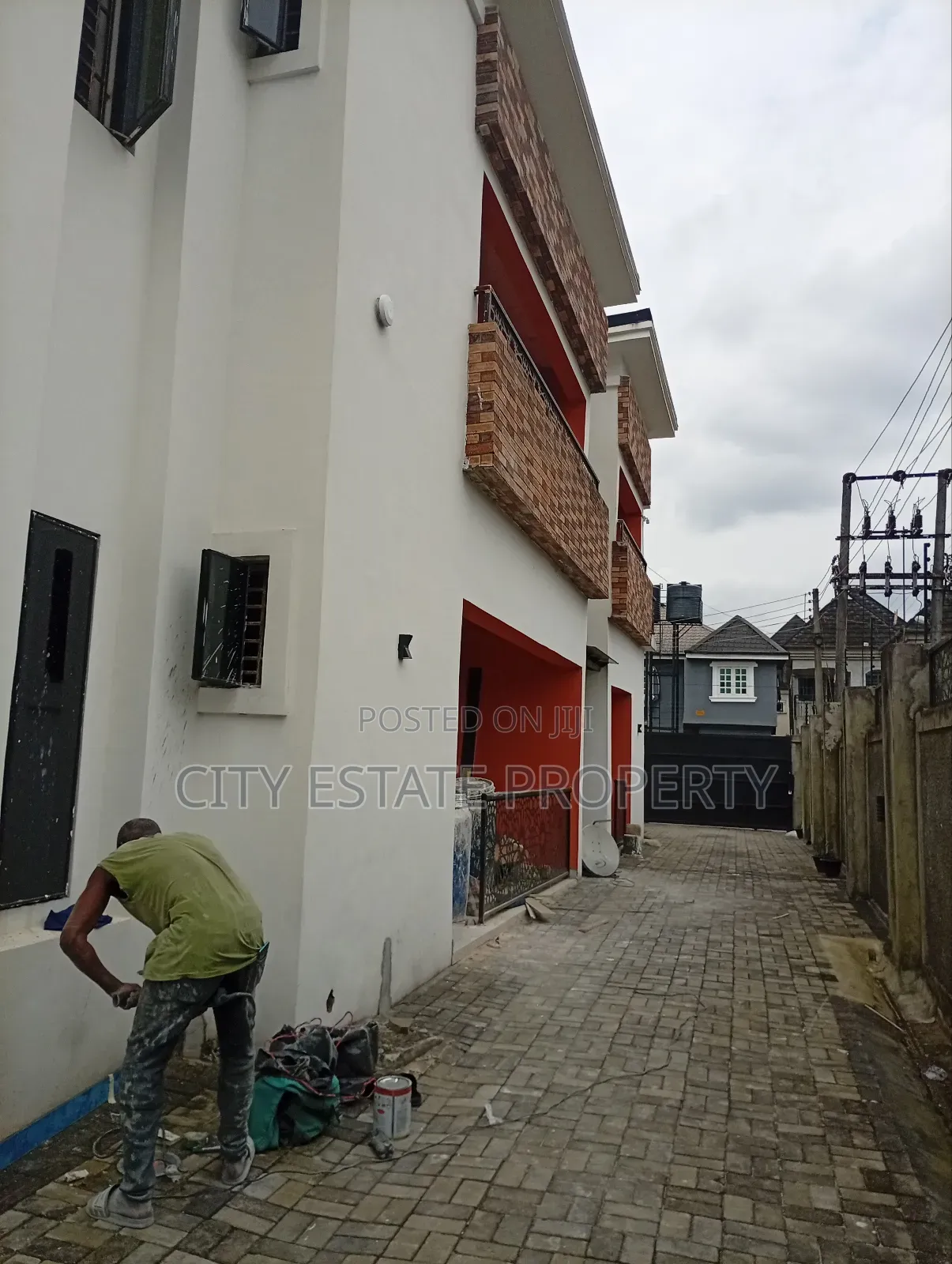 2bdrm Block of Flats in Shell Corp Estate, Port-Harcourt for rent