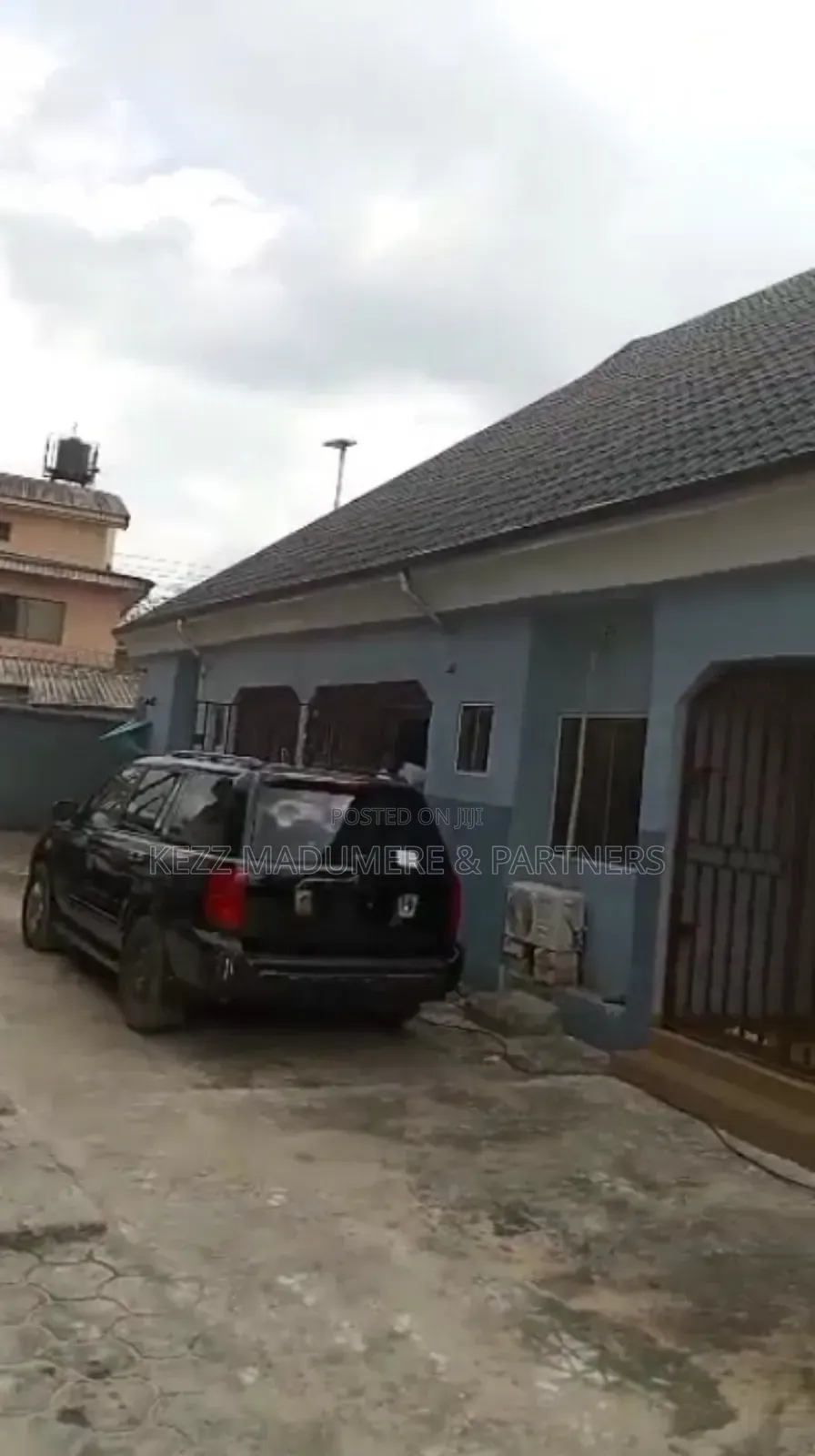 3bdrm Block of Flats in Nvuigwe, Woji, Port for sale