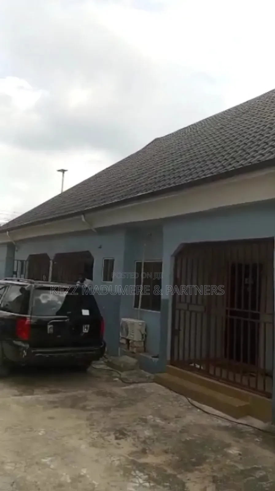 3bdrm Block of Flats in Nvuigwe, Woji, Port for sale