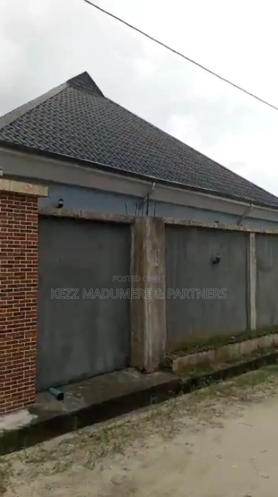 3bdrm Block of Flats in Nvuigwe, Woji, Port for sale