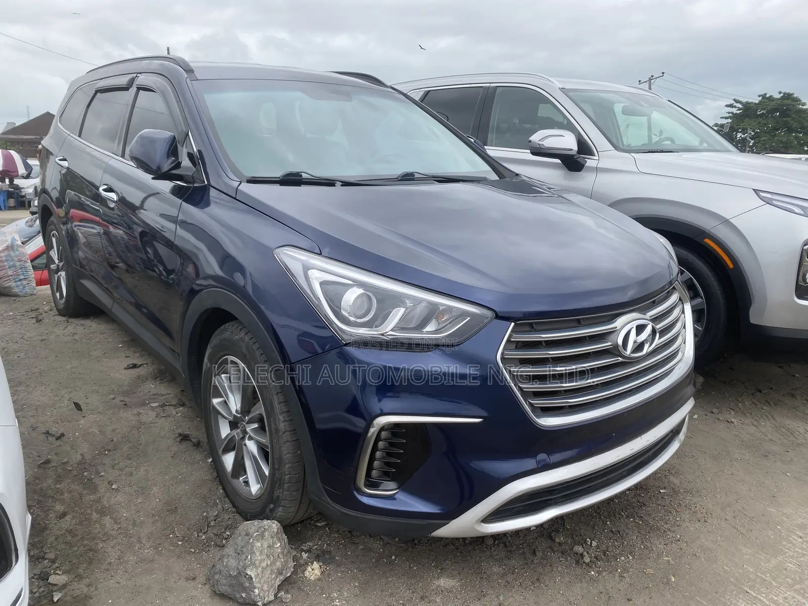 Hyundai Santa Fe SE AWD 2016 Blue