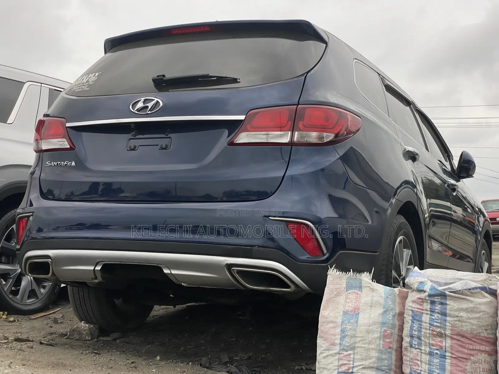 Hyundai Santa Fe SE AWD 2016 Blue