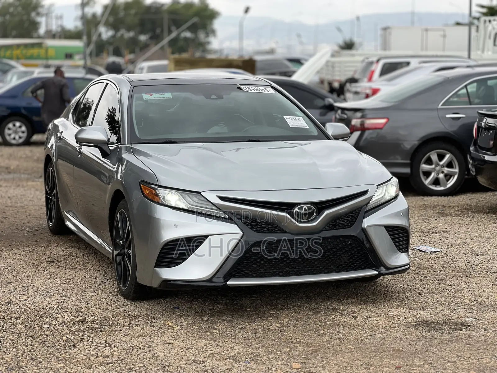 Toyota Camry 2019 Silver
