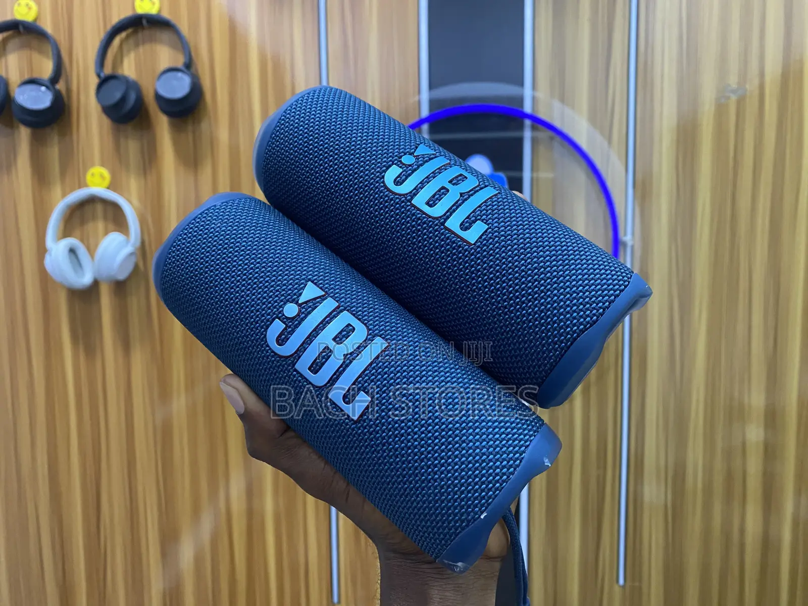JBL Flip 6 Portable Waterproof Wireless Speaker