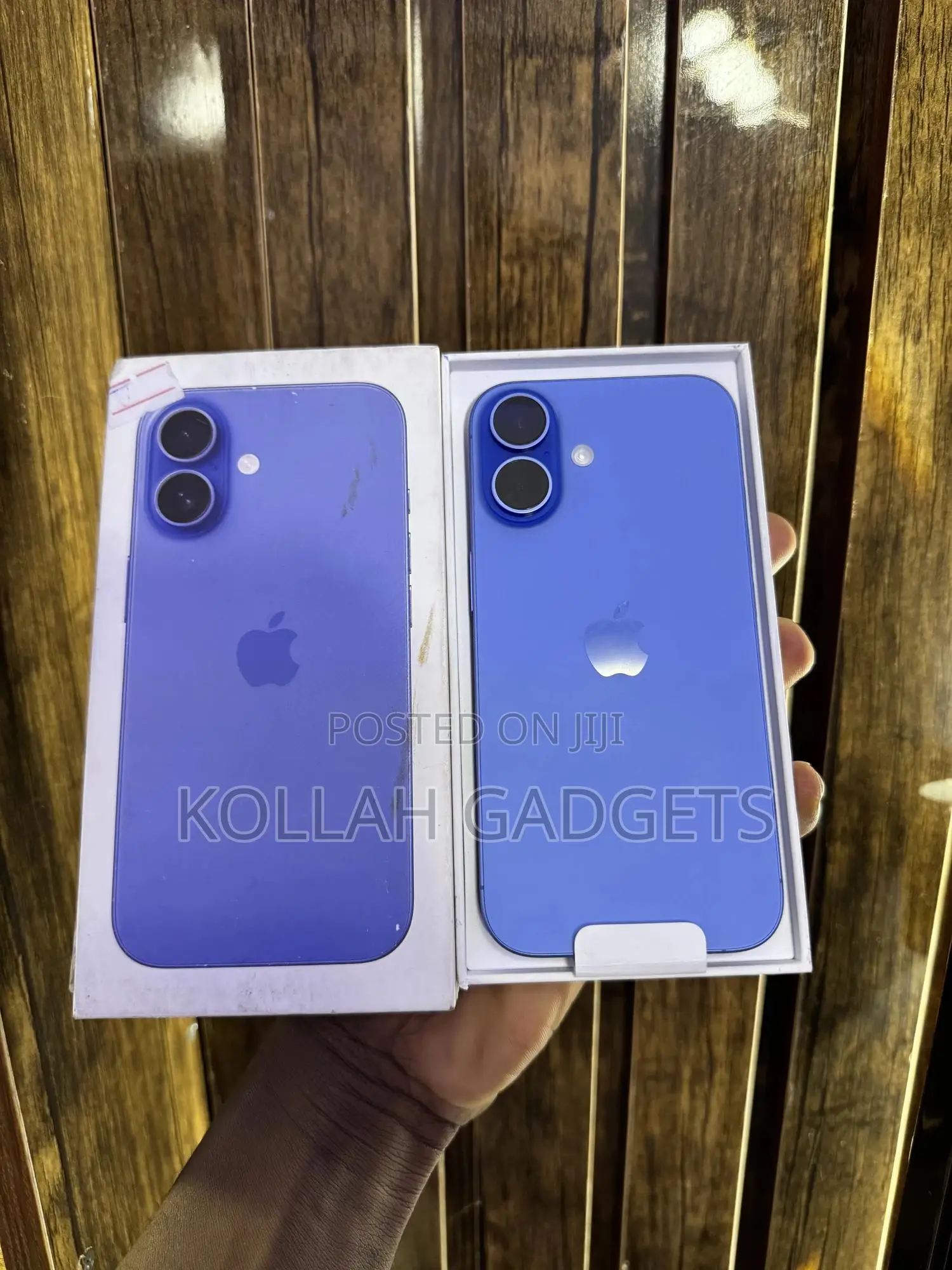 New Apple iPhone 16 256 GB Blue