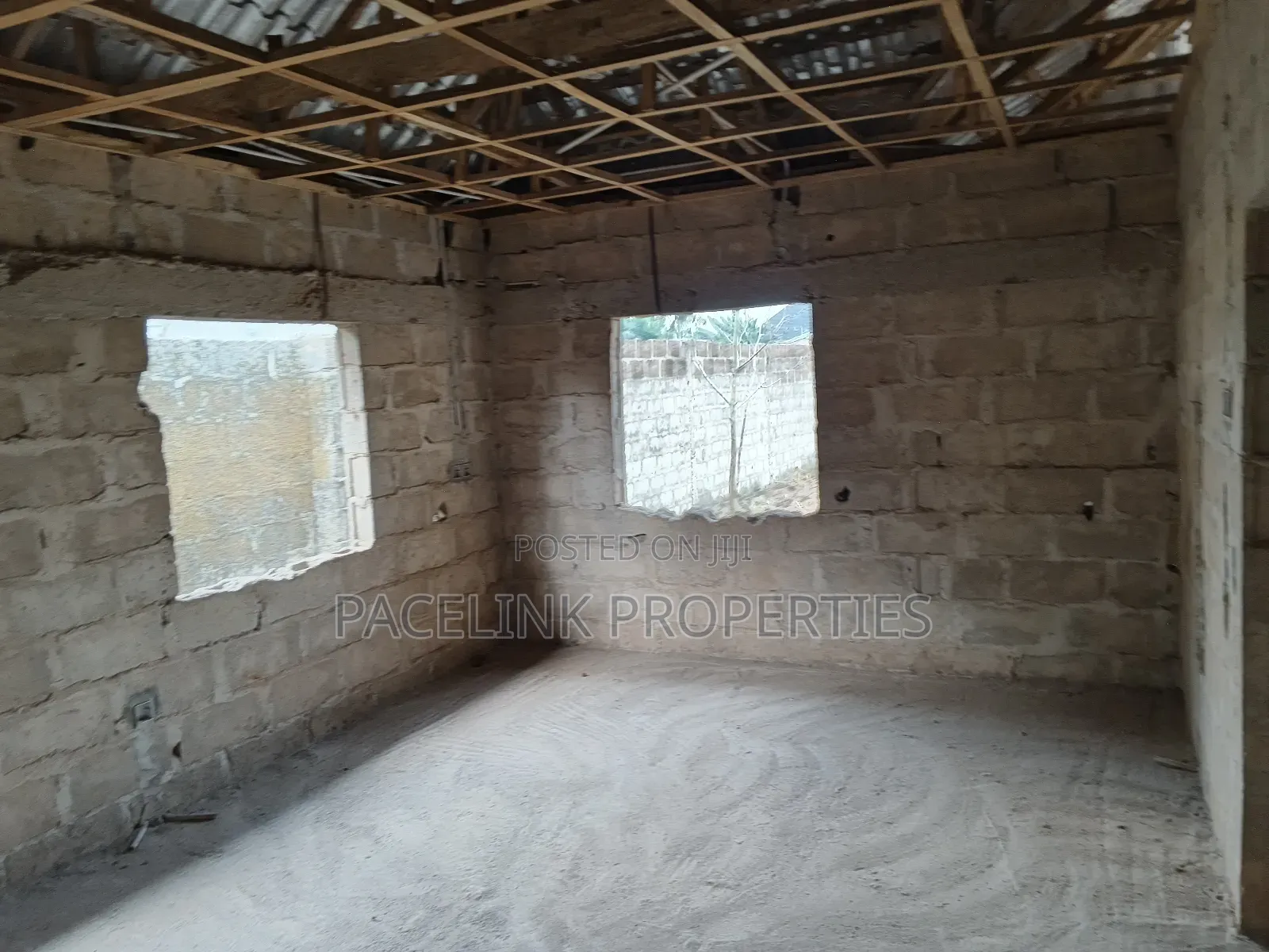 4bdrm Bungalow in Ado-Odo/Ota for sale