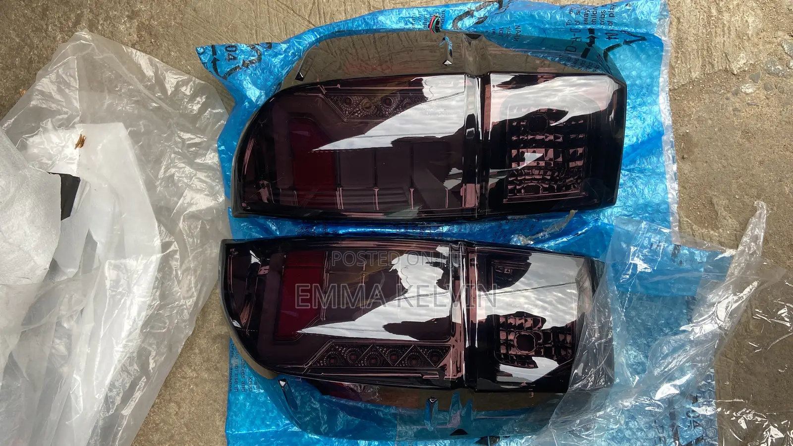 Complete Set Back Light Toyota Tacoma 2018/2020 Model