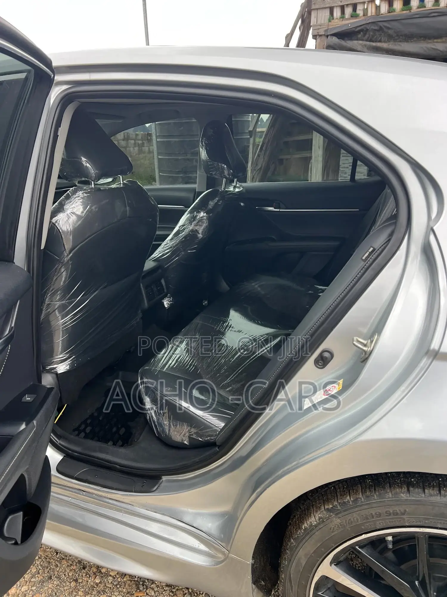 Toyota Camry 2019 Silver