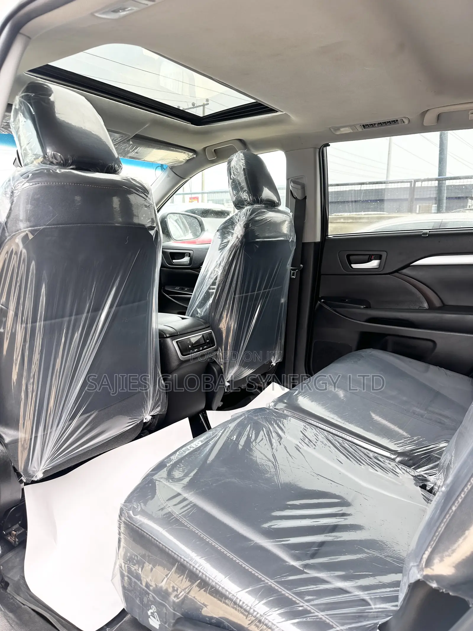 Toyota Highlander XLE 2019 White