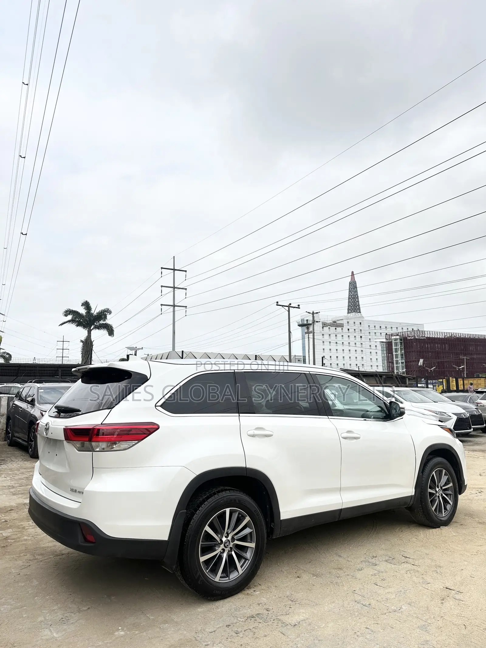 Toyota Highlander XLE 2019 White