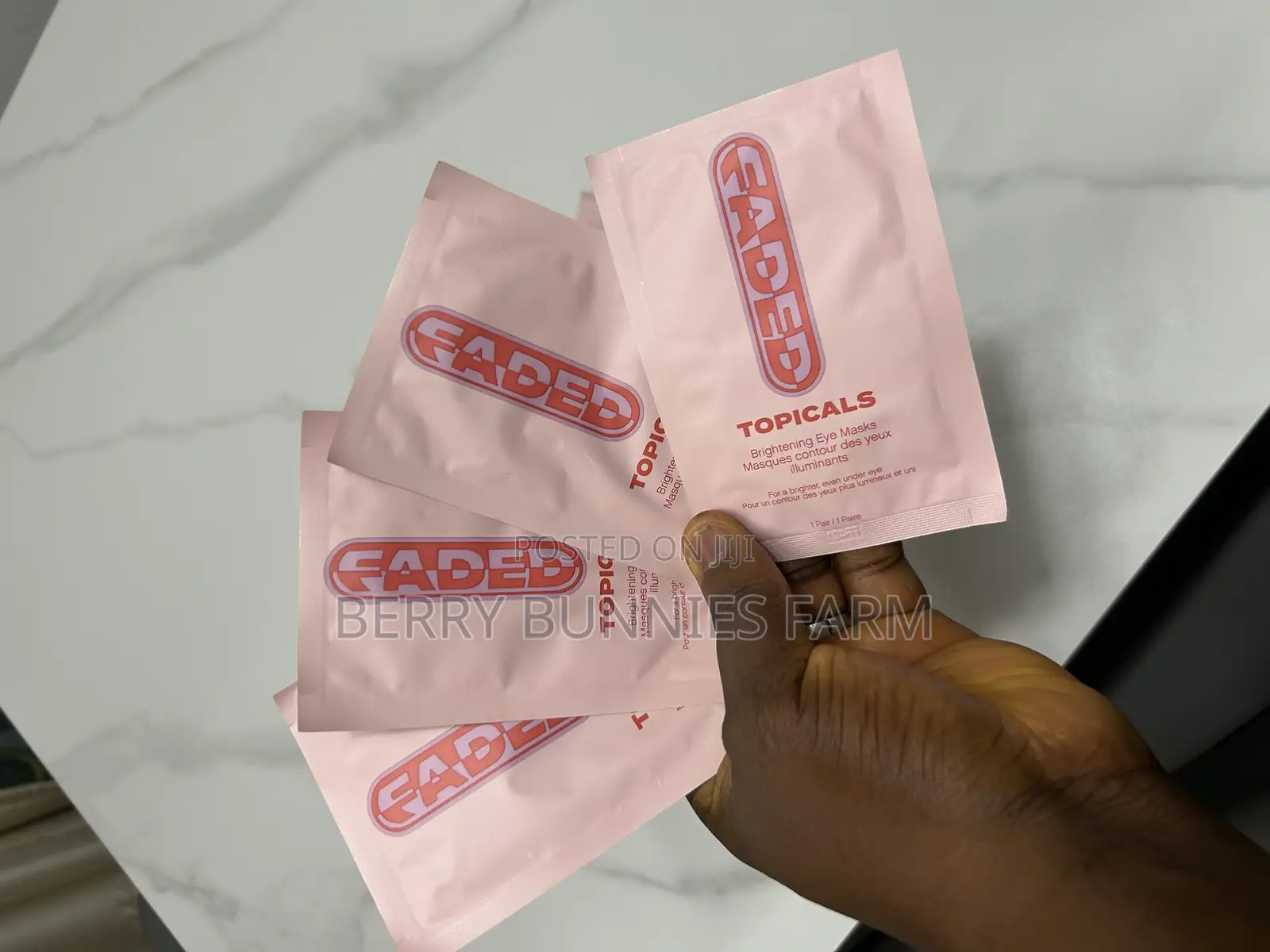 Faded Topical Brightening Eye Mask