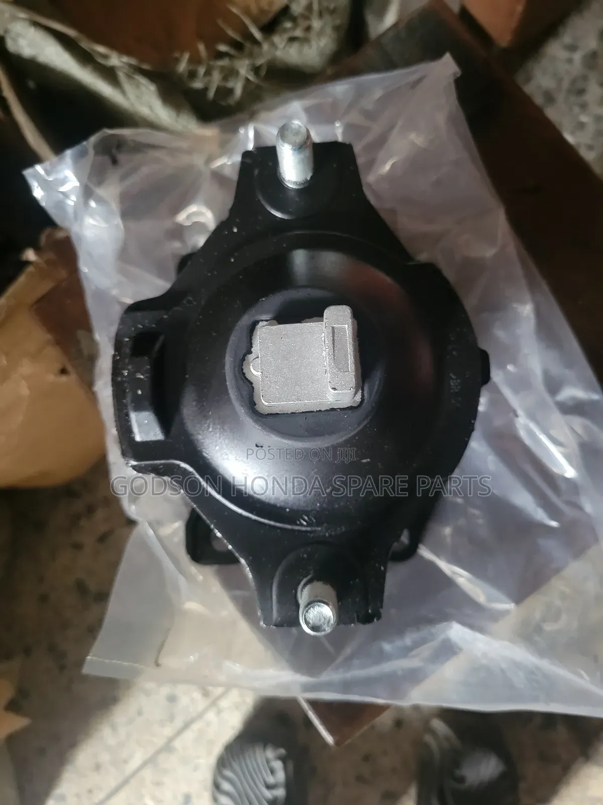 Front Engine Sit 2005 Honda Accord