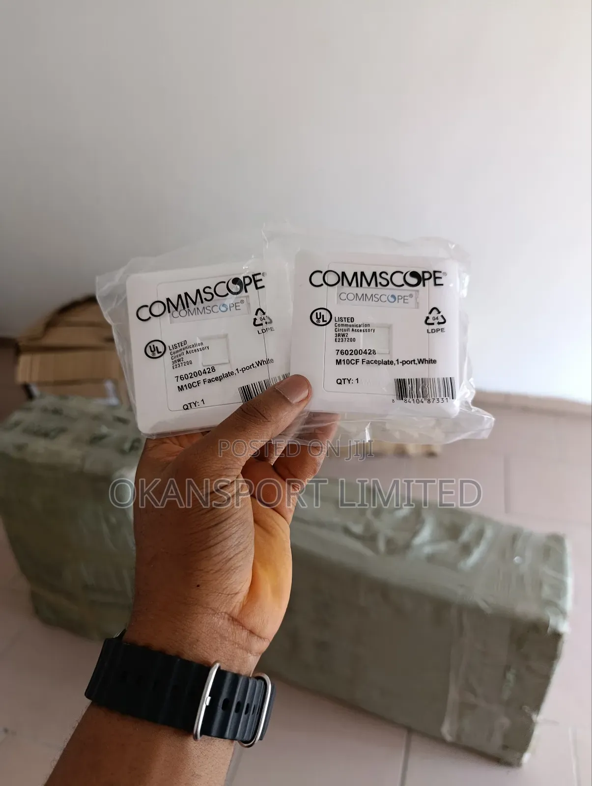 Single Faceplate Commscope Systimax Cat 6 With Modules