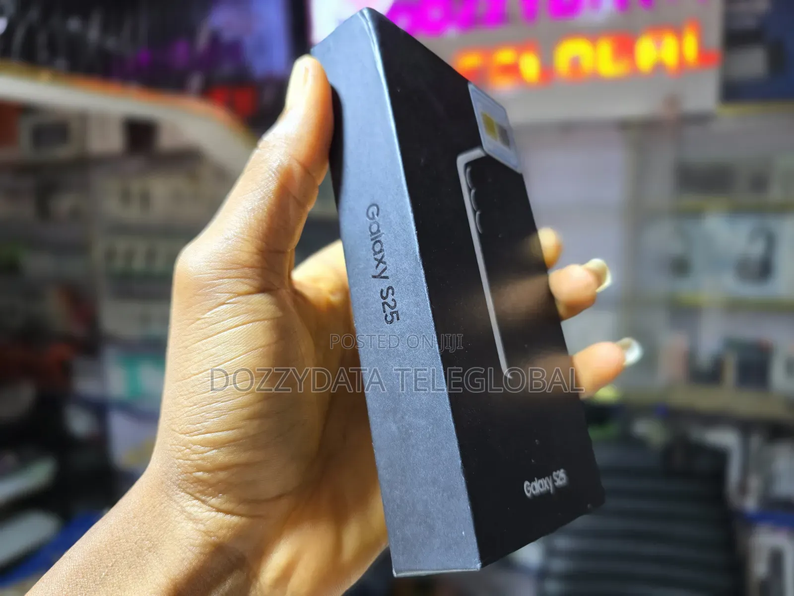 New Samsung Galaxy S25 128 GB