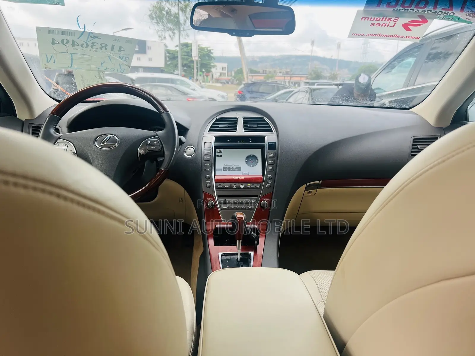 Lexus ES 350 2011 Gold