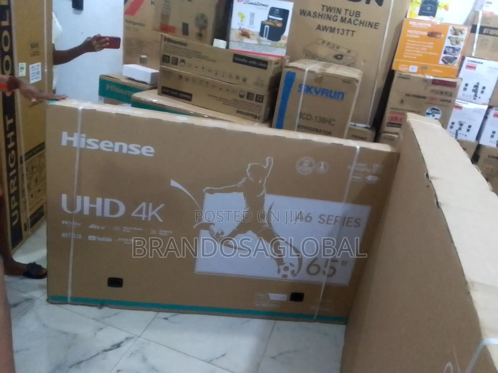 Sleek and Modern Hisense 65” Smart Tv