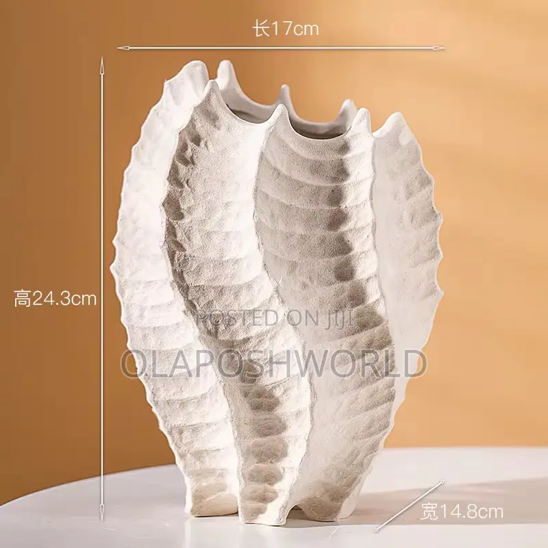Porcelain Poetry Table Flower Vase