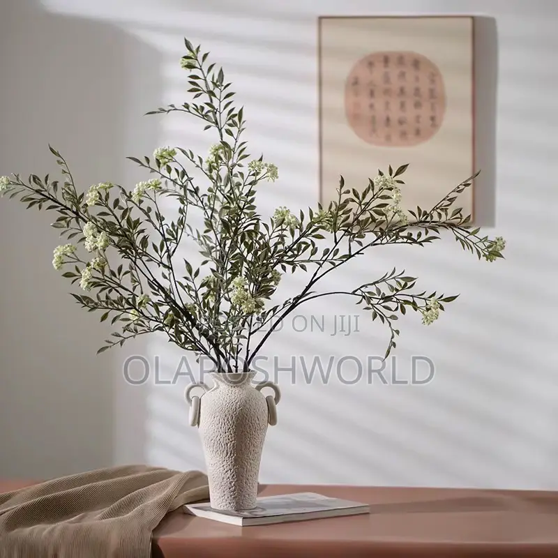 Revolve Flower Table Vase