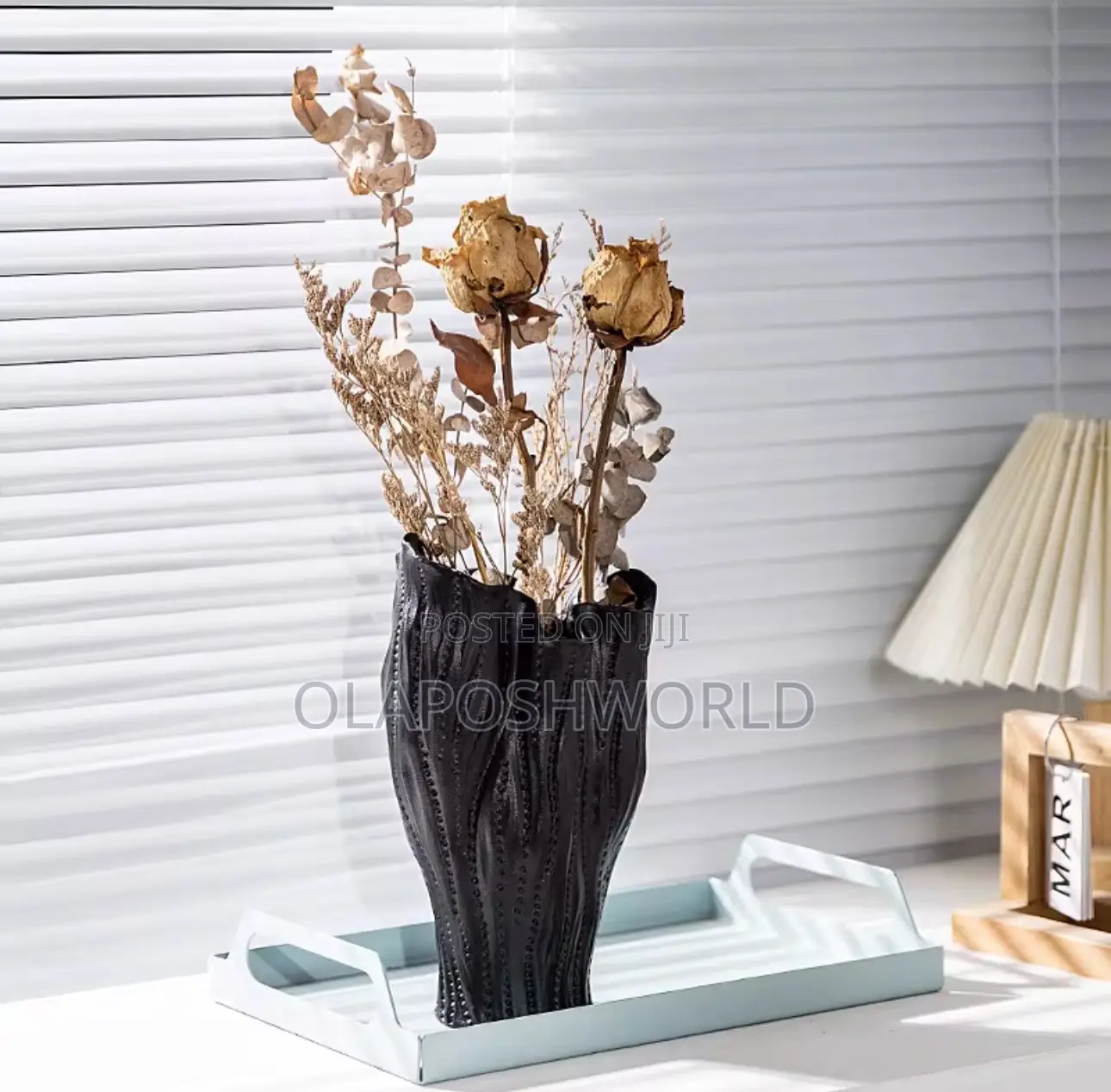 Sculpture Still Flower Vase