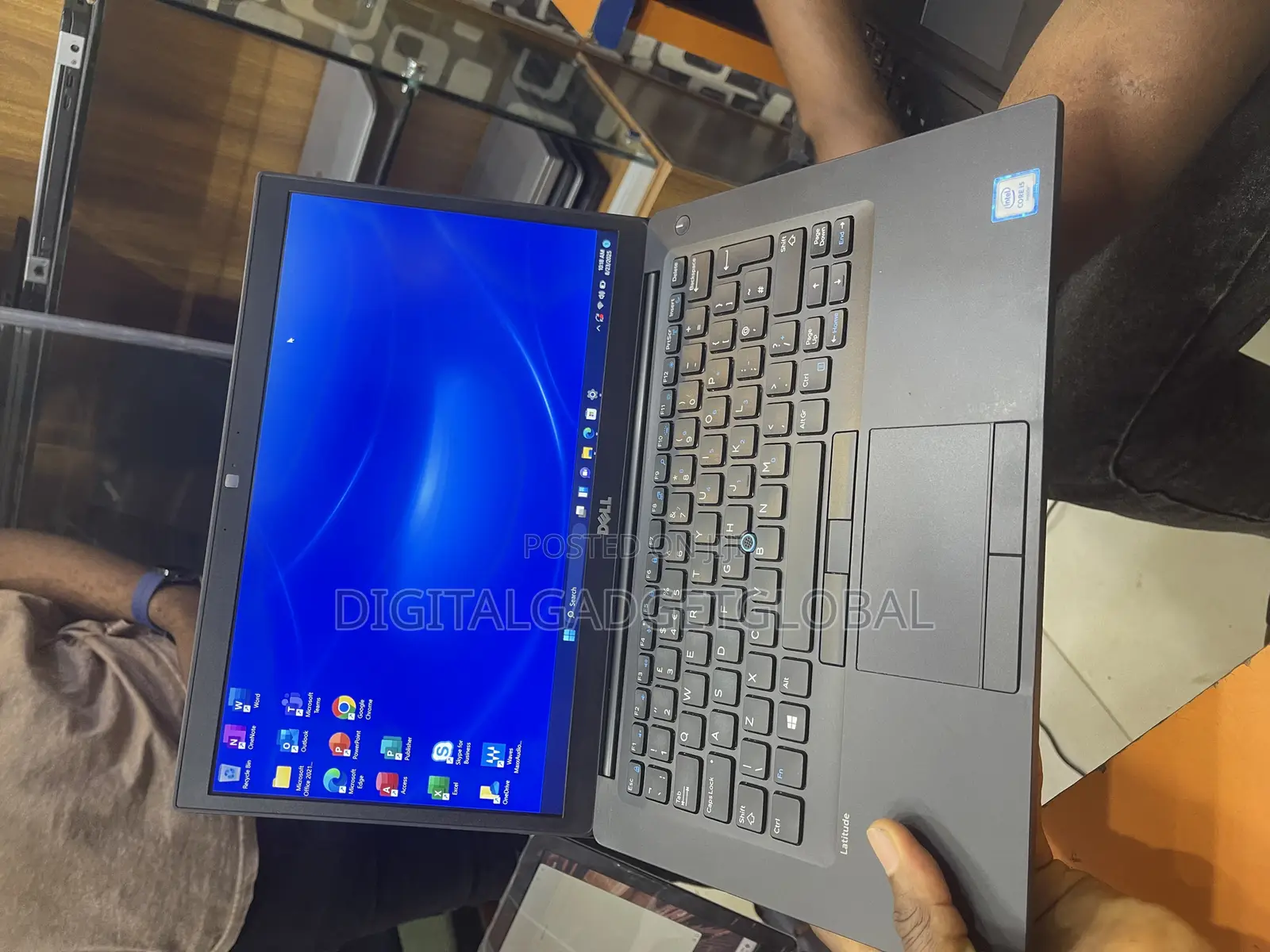 Laptop Dell Latitude 15 5580 8GB Intel Core I5 SSD 256GB