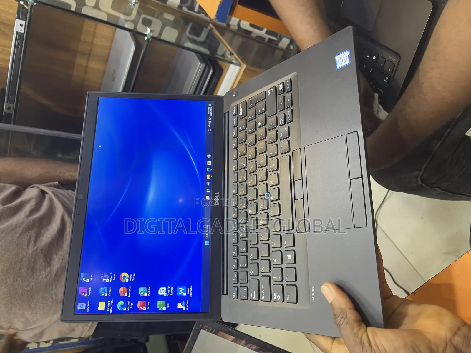 Laptop Dell Latitude 15 5580 8GB Intel Core I5 SSD 256GB