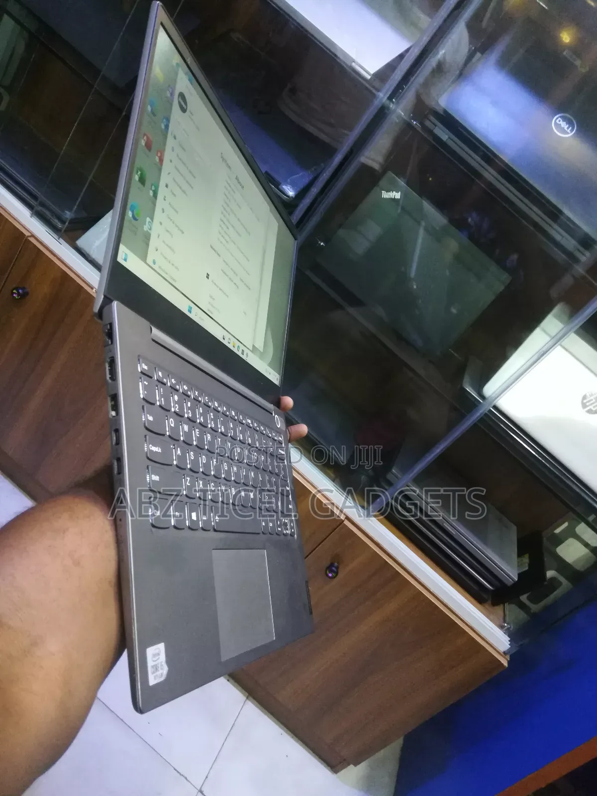 Laptop Lenovo Thinkbook 14 8GB Intel Core I5 HDD 256GB