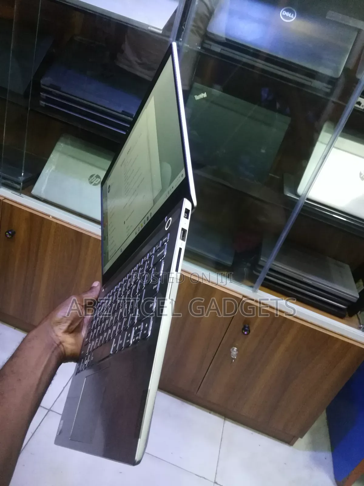 Laptop Lenovo Thinkbook 14 8GB Intel Core I5 HDD 256GB