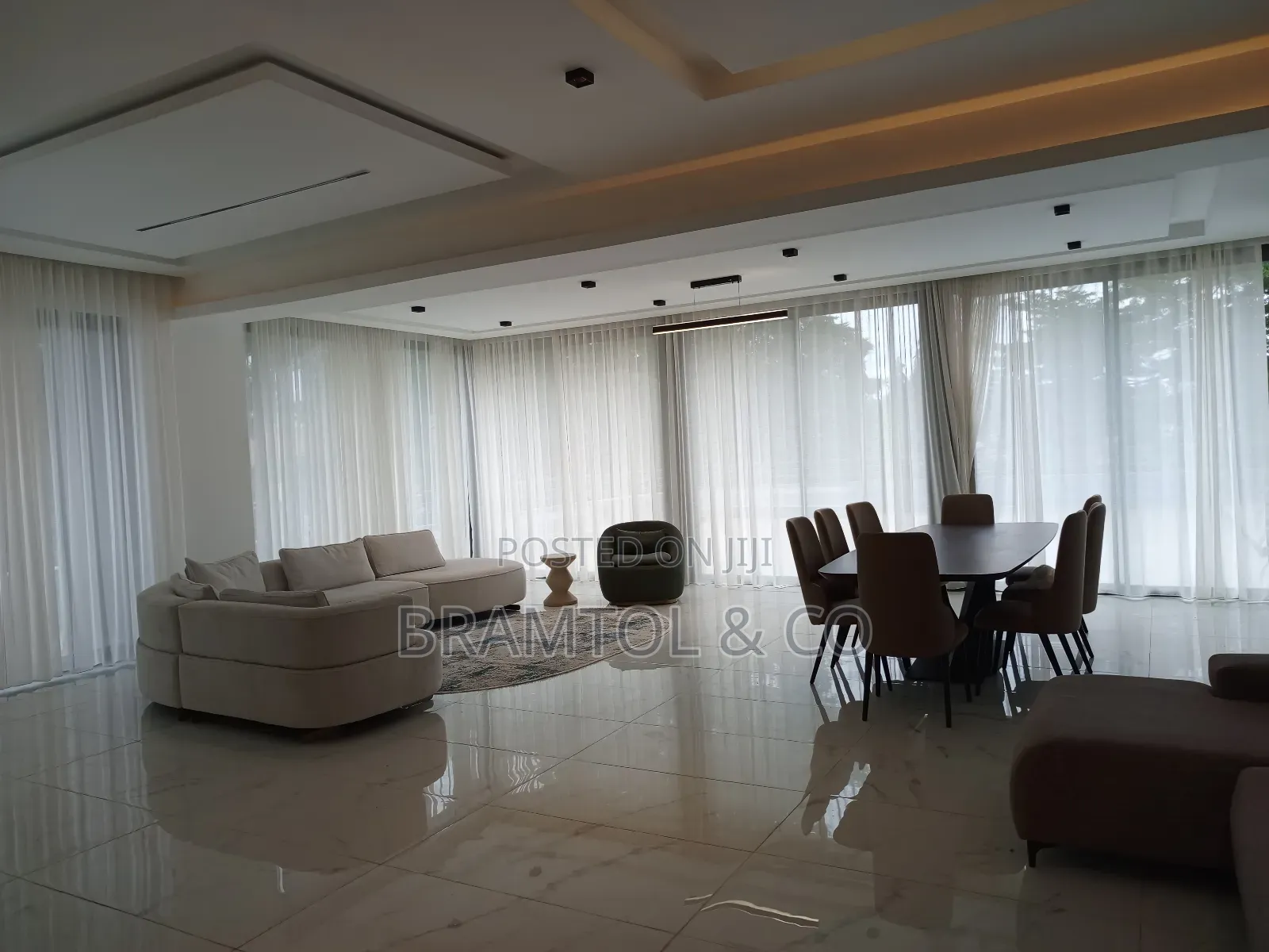 Furnished 3bdrm Penthouse in Wuse 2 for rent