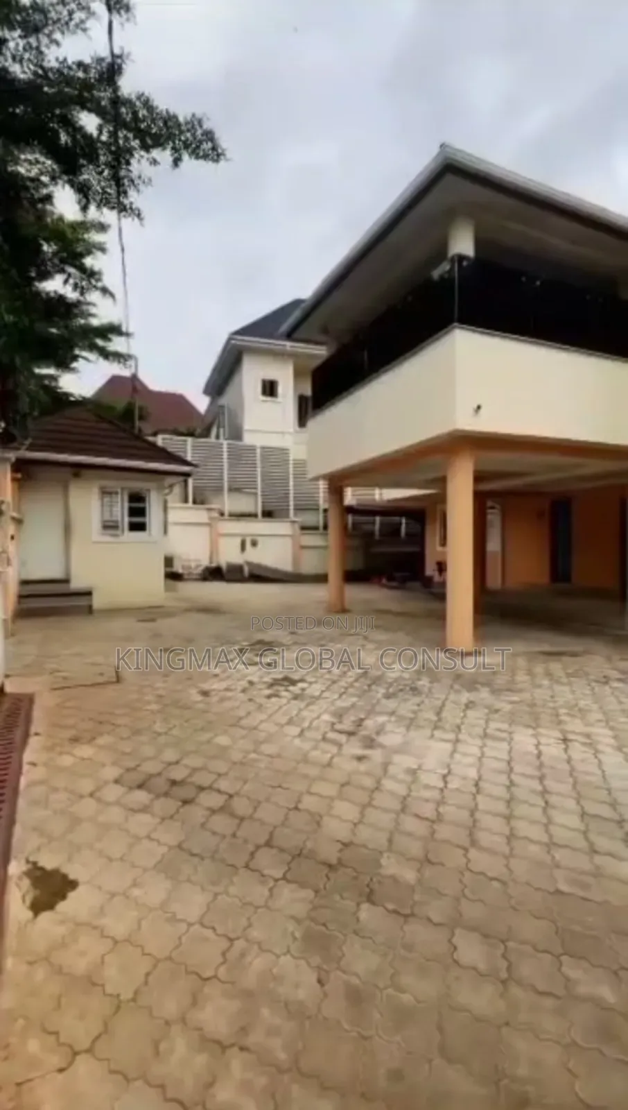 6bdrm Duplex in Asokoro Main for sale
