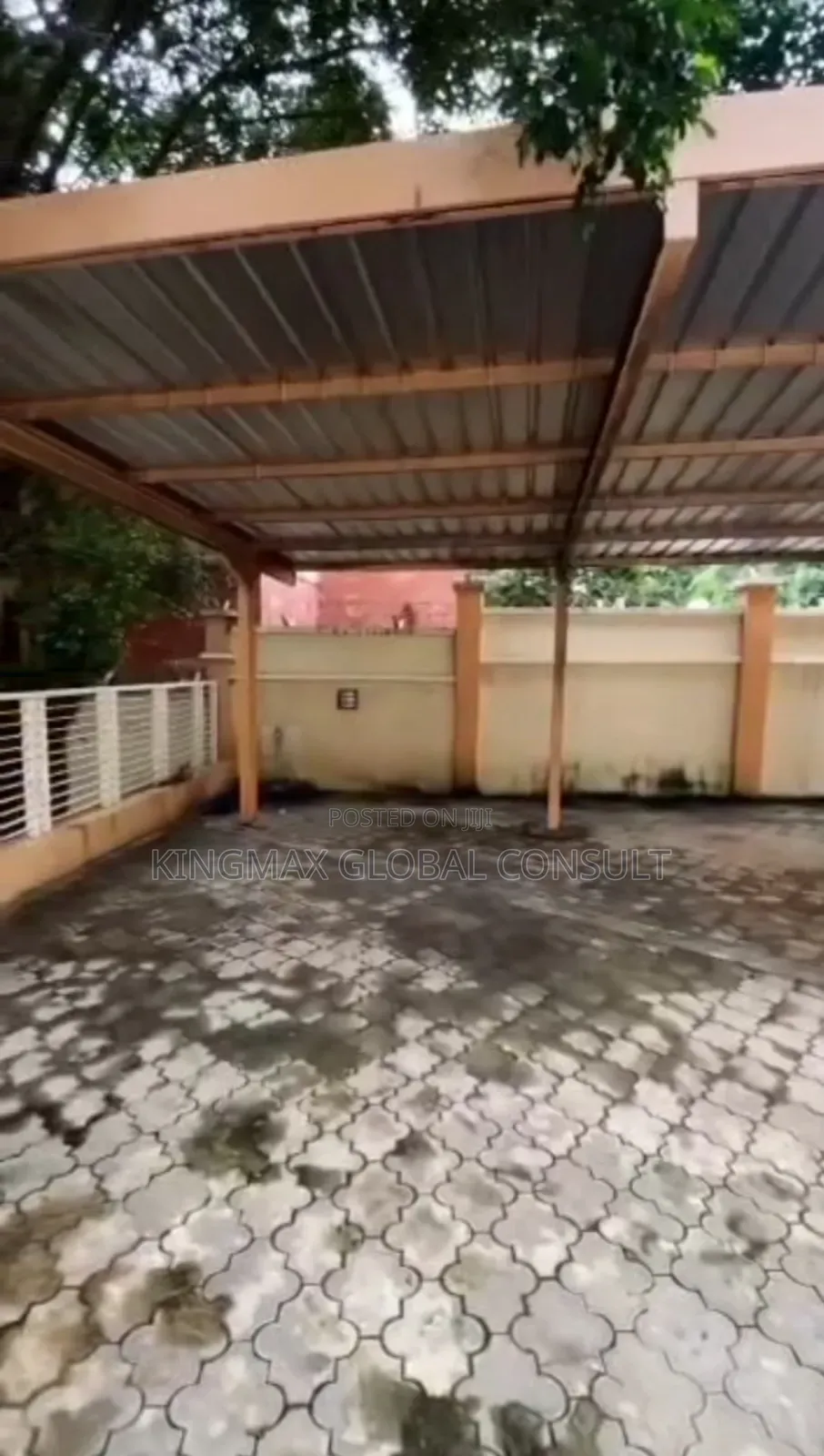 6bdrm Duplex in Asokoro Main for sale