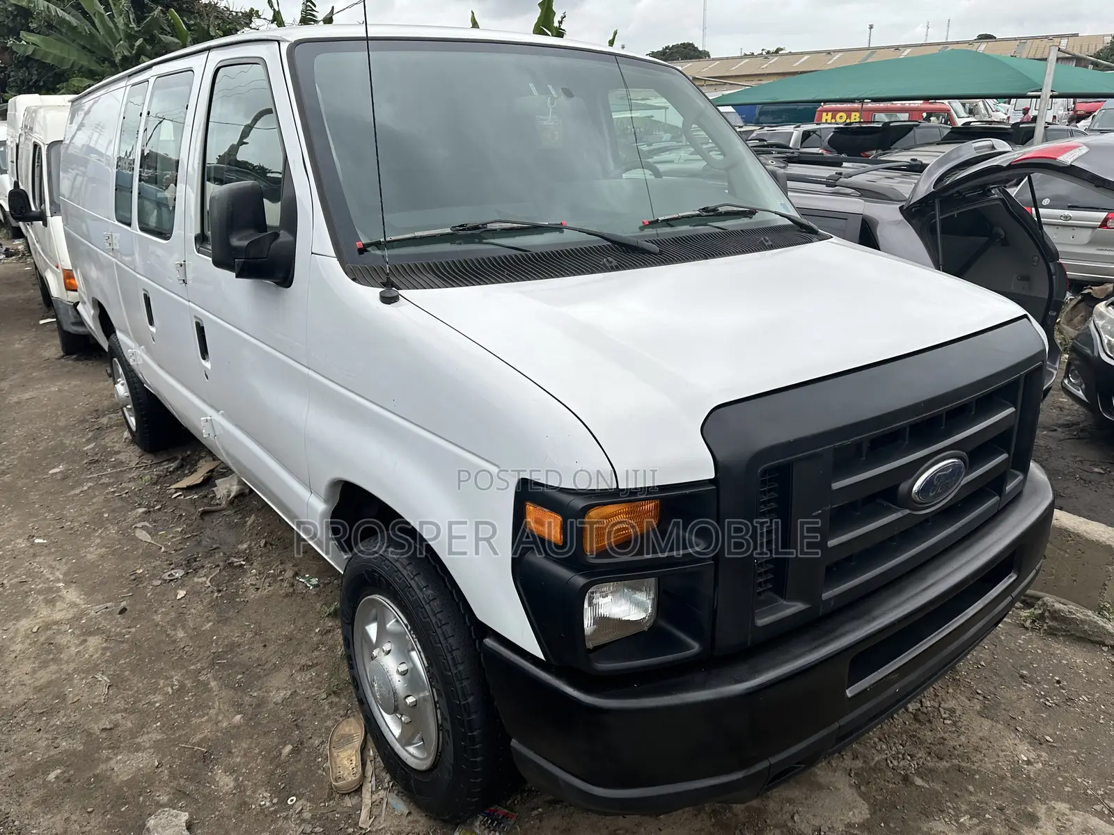 Ford E250 2013 White